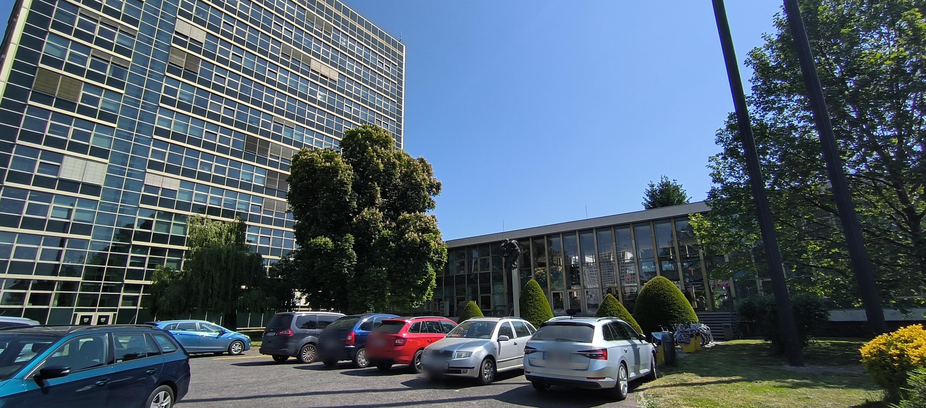 České vysoké učení technické v Praze - Katedra jaderných reaktorů Fakulty jaderné a fyzikálně inženýrské