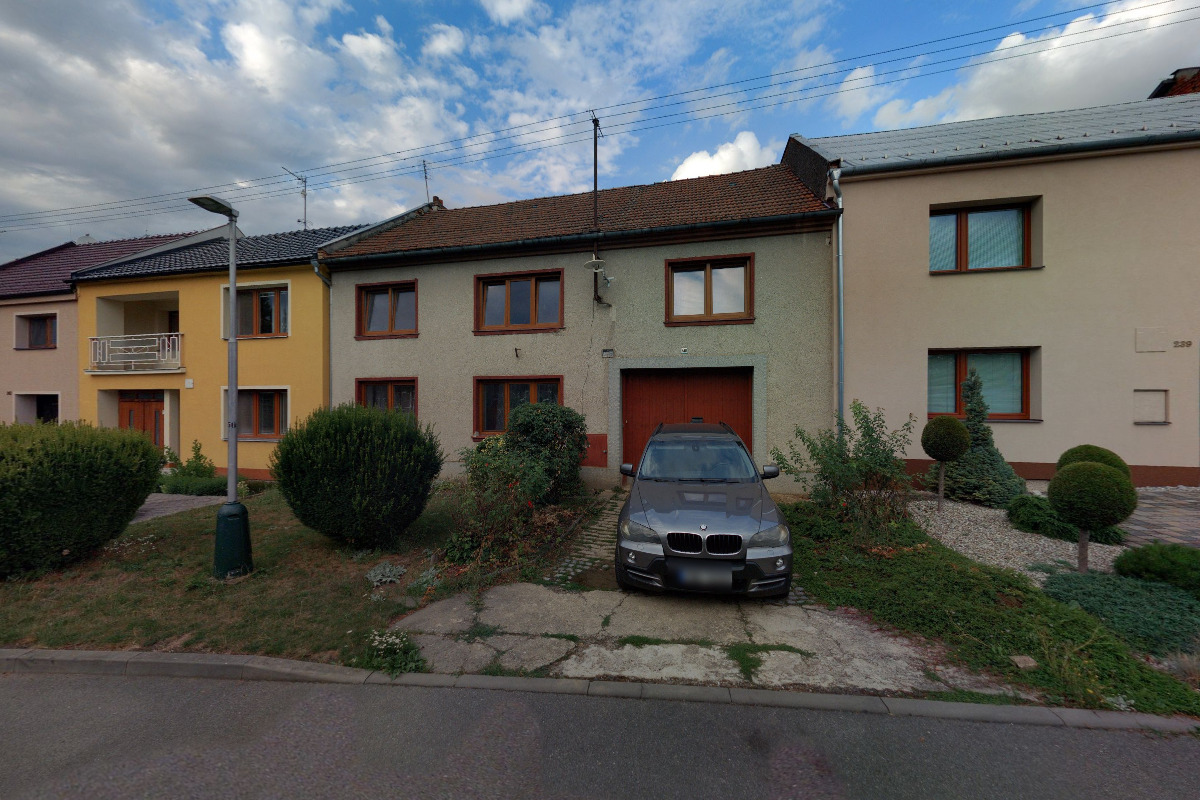 OLOMOUCKÁ DISTRIBUČNÍ, s.r.o.