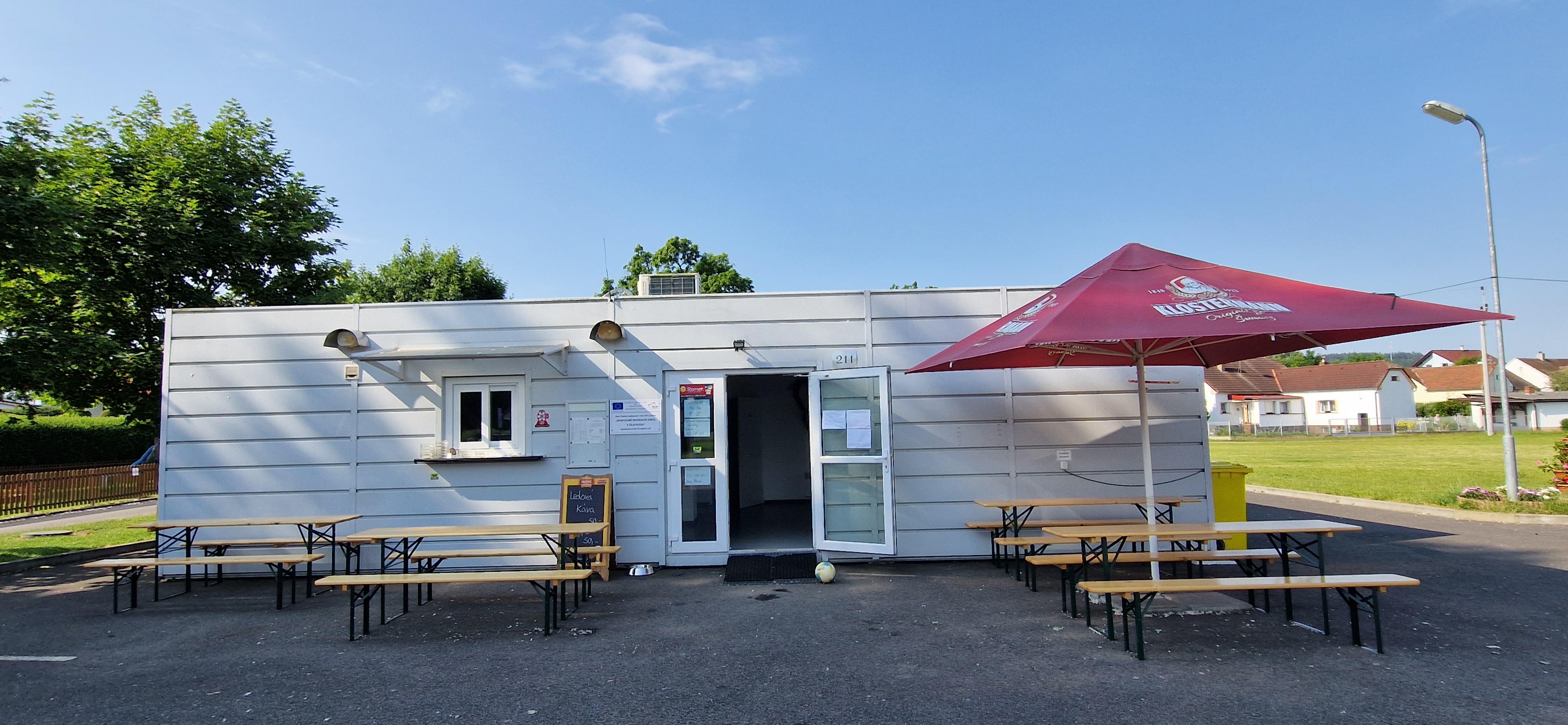 Sportovně rekreační areál Čejetice foto 4