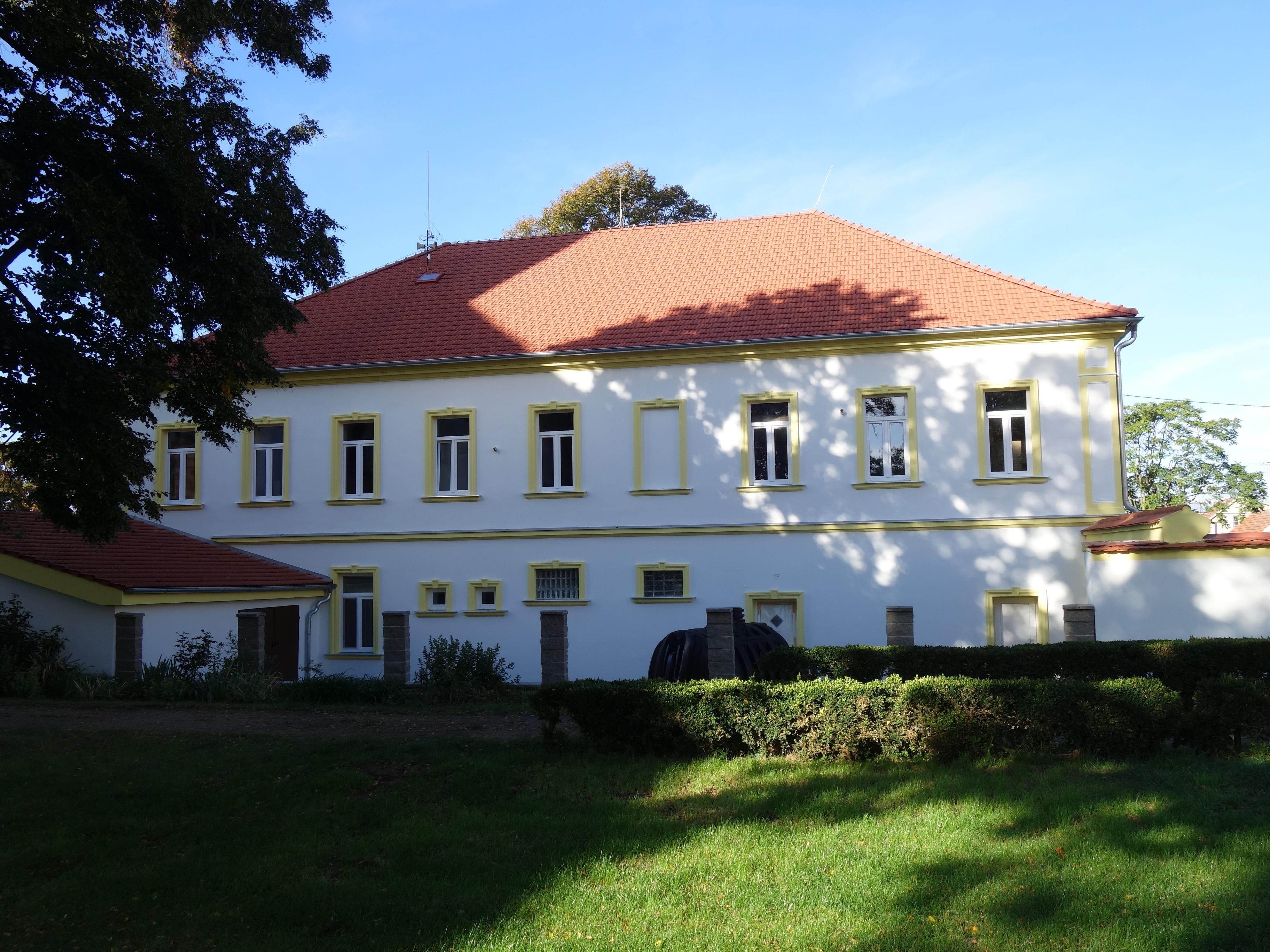 Úřad městyse Dyjákovice foto 6
