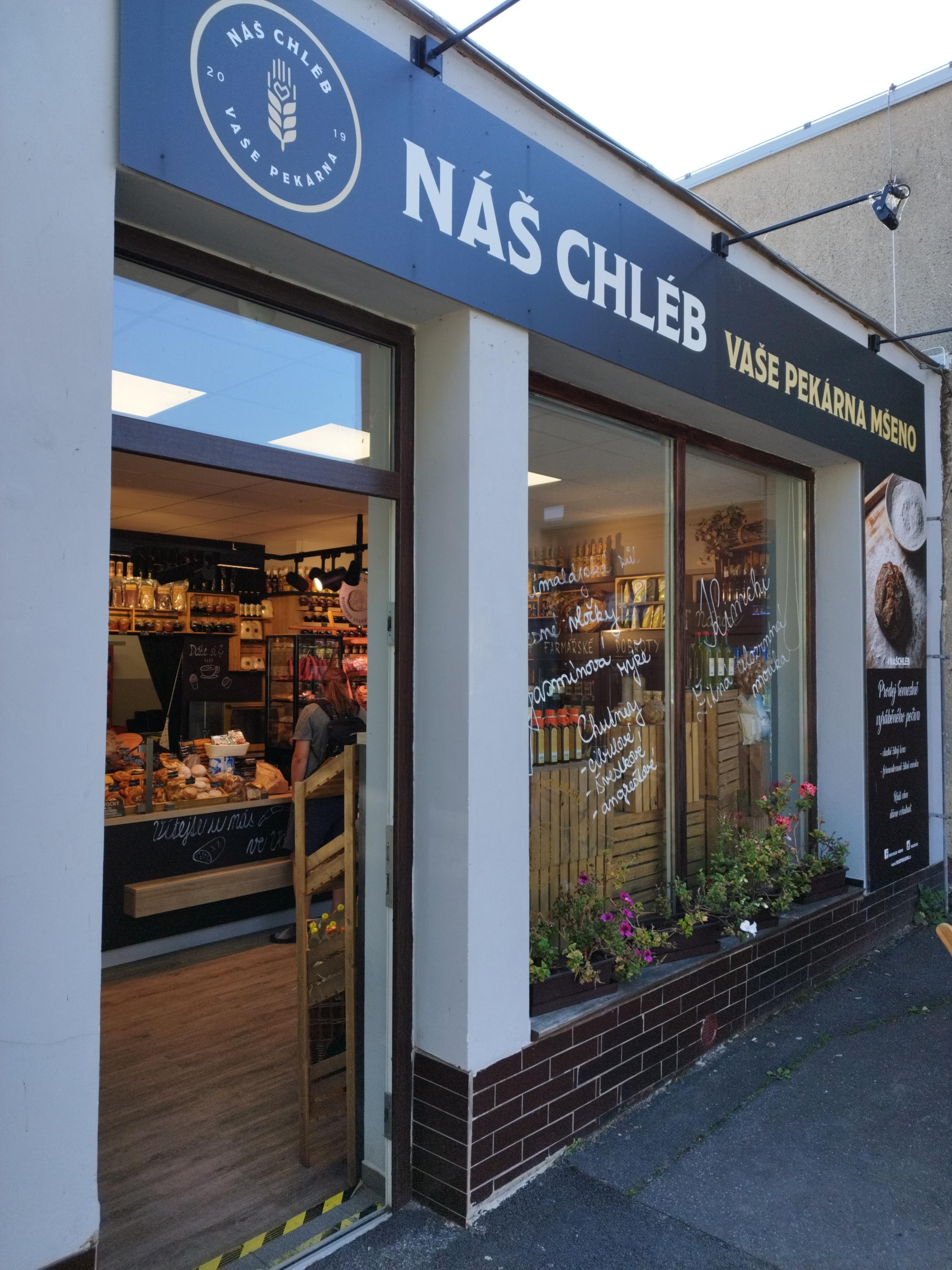 NÁŠ CHLÉB foto 2