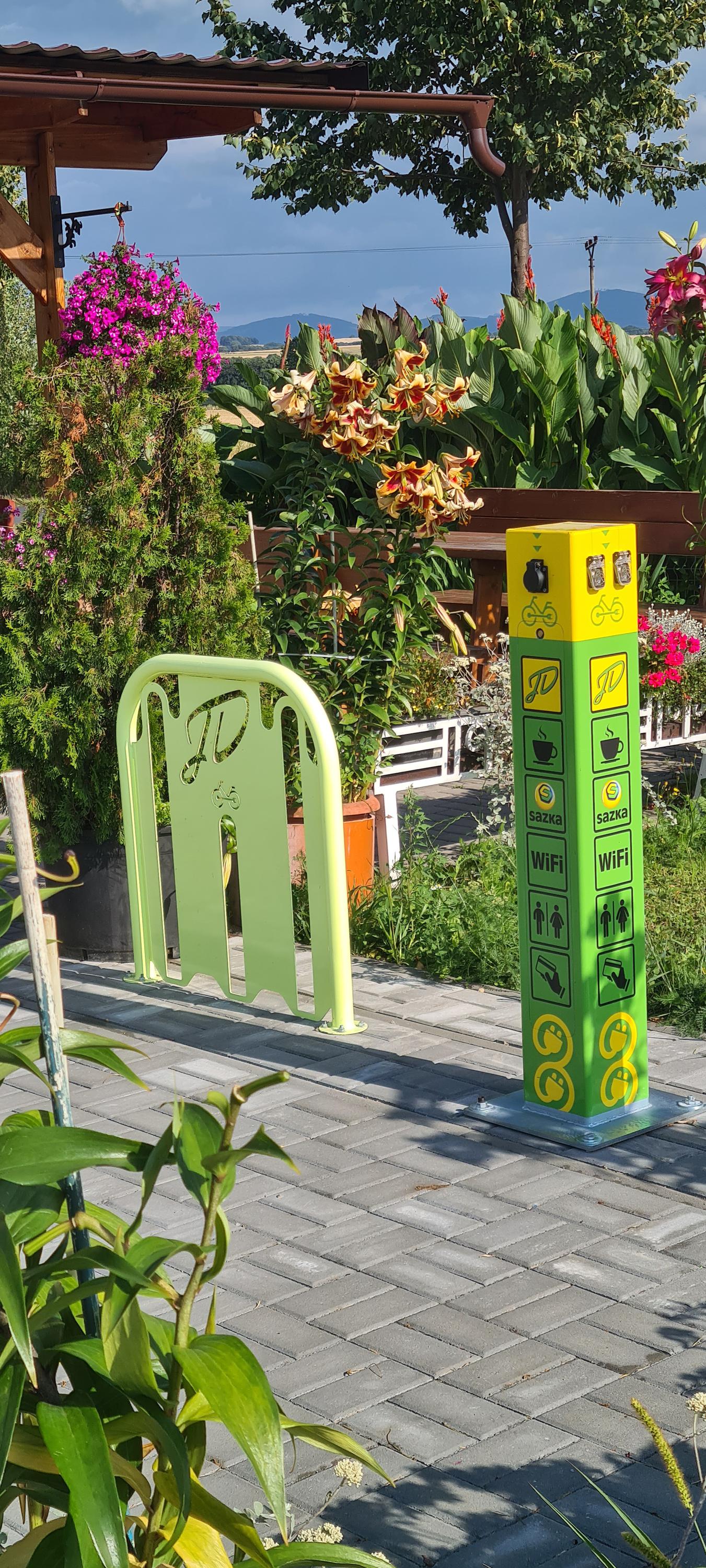 Čerpací stanice JD - nabíjecí stanice na elektrokola foto 2