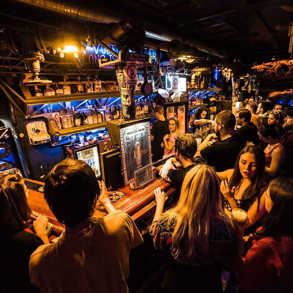 CROSS CLUB PRAGUE foto 5