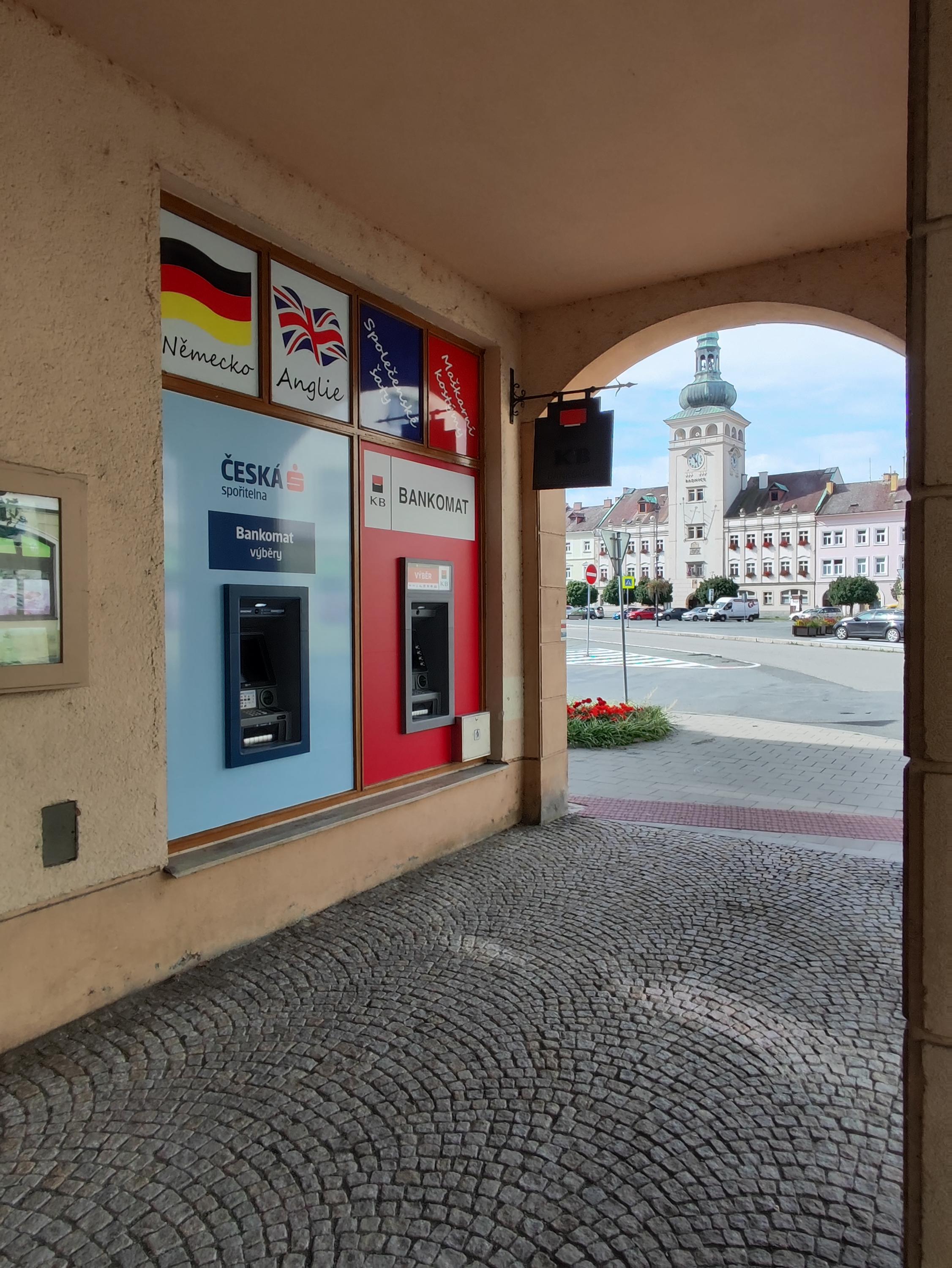 Bankomat České spořitelny foto 2
