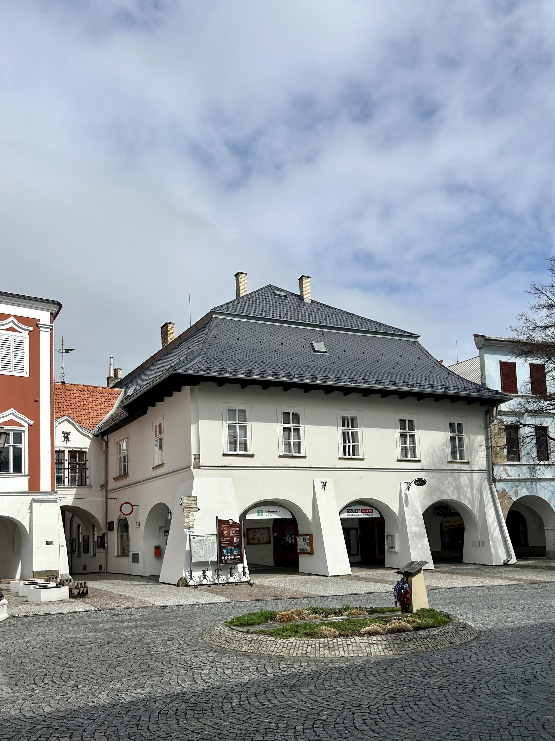 JUDr. Jitka Zabloudilová - notářka foto 3