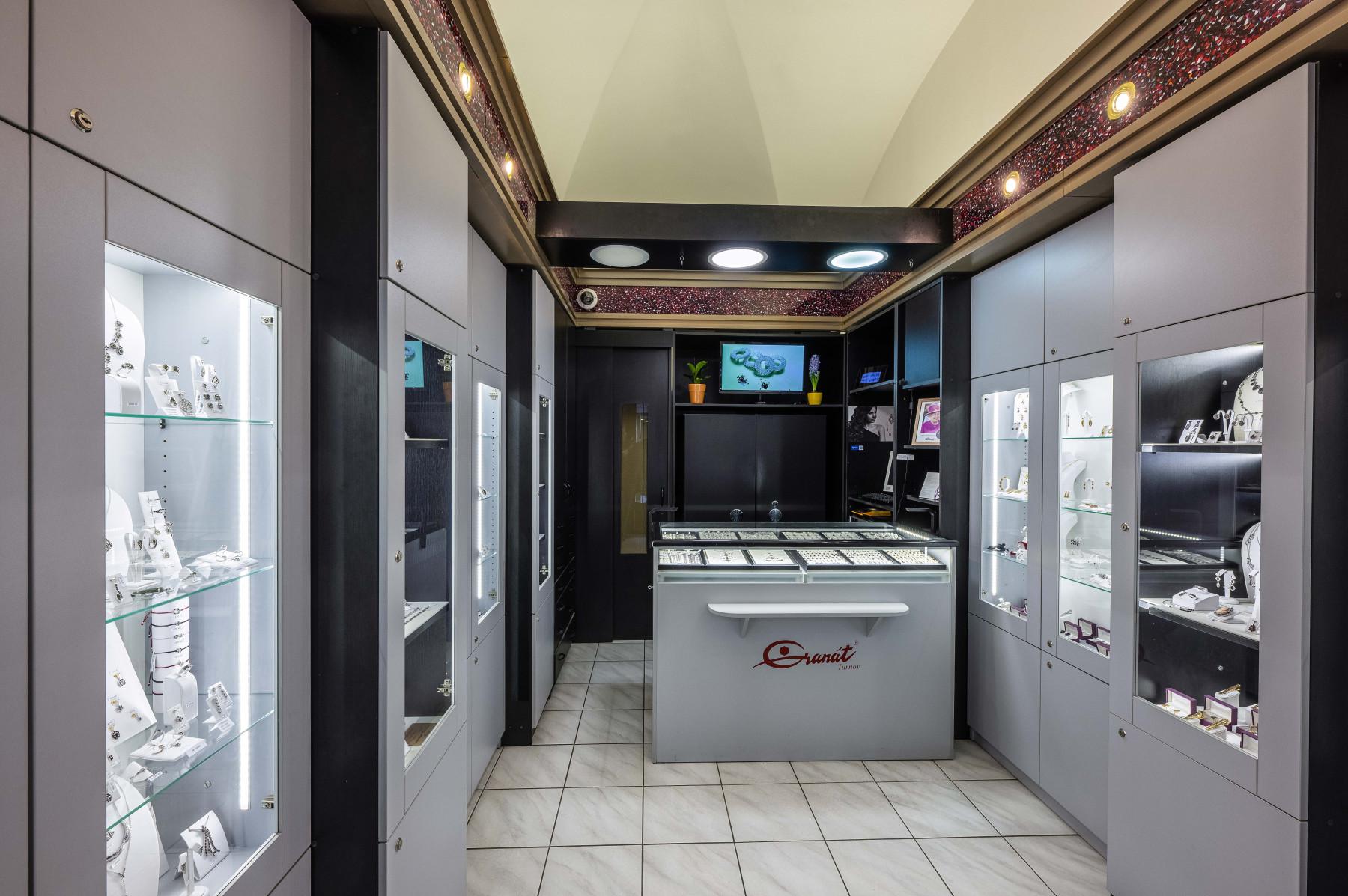 Granát – podniková prodejna