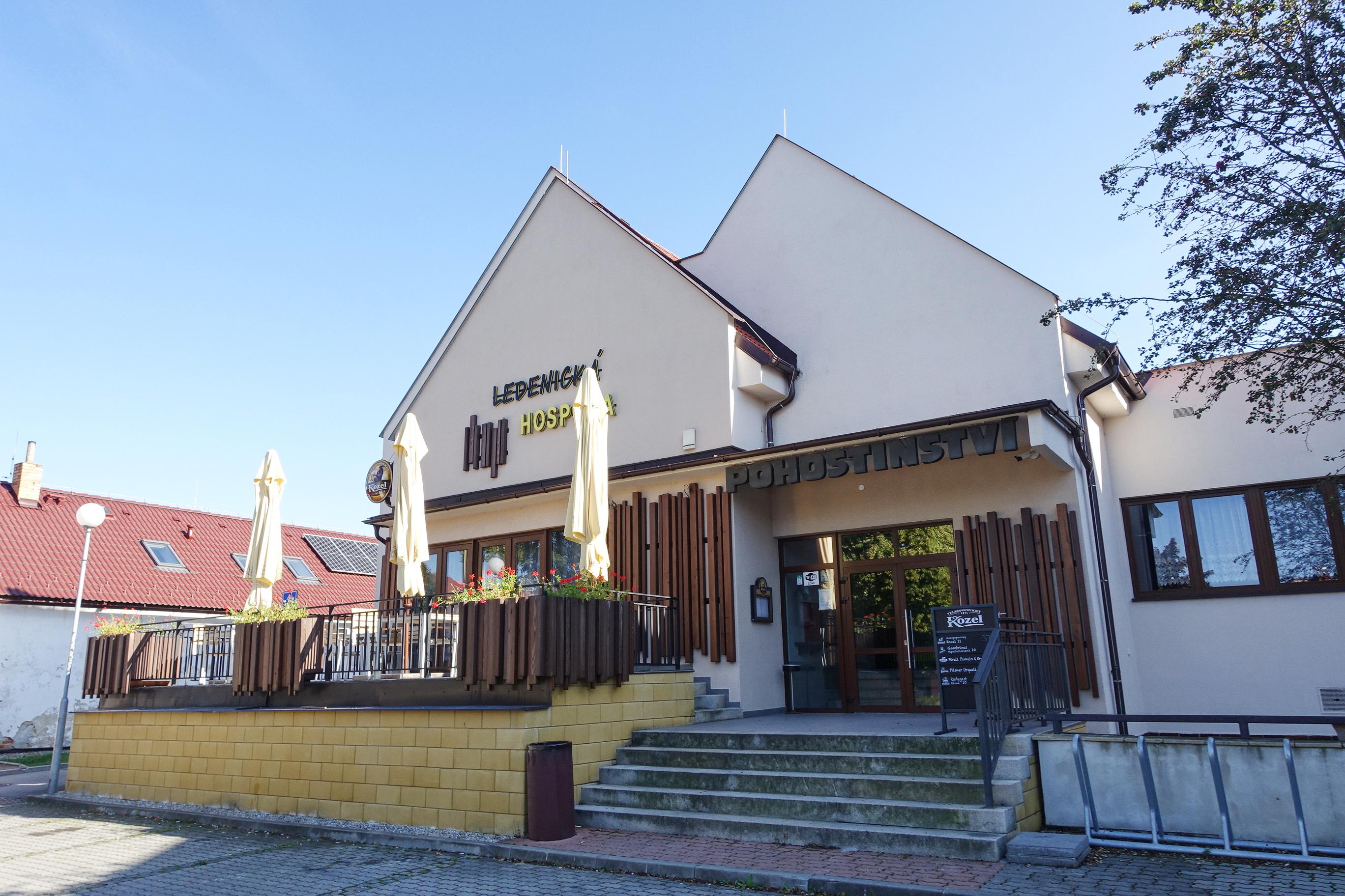 Ledenická hospůdka foto 2