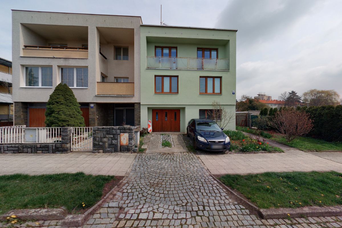 Elektro a hodinový manžel Josef Doleček