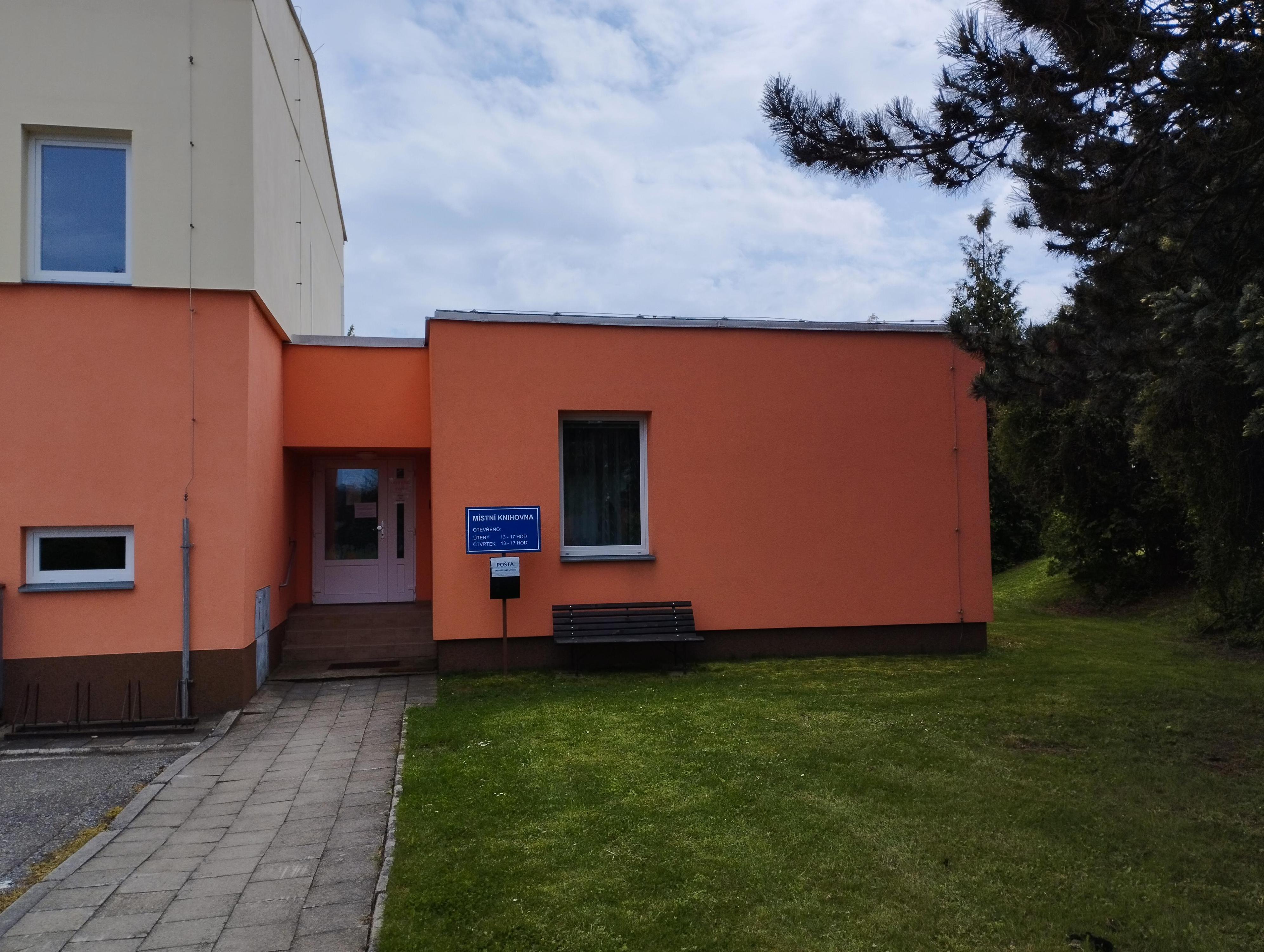 Místní knihovna Křenovice