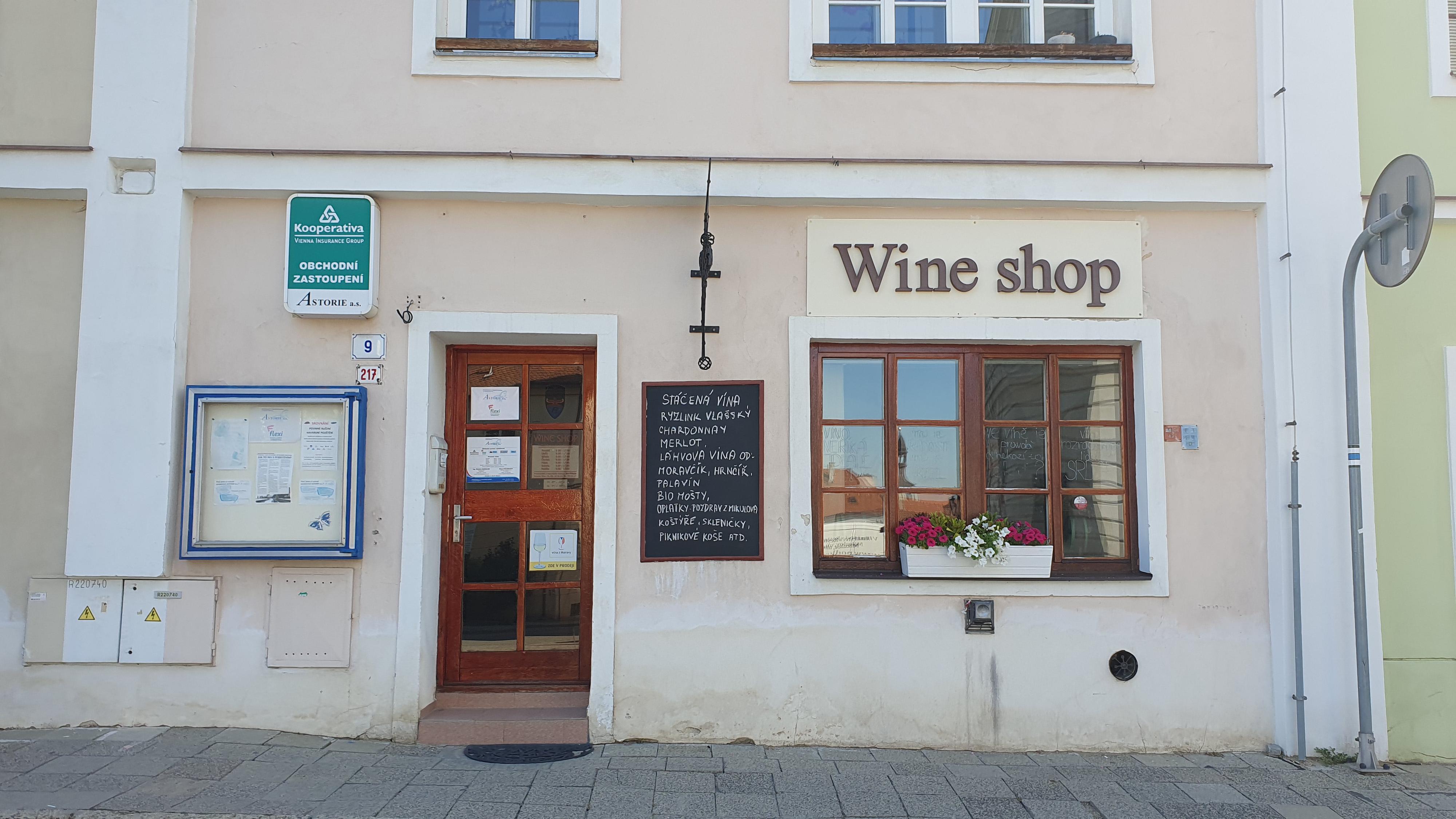 Wine shop Mikulov foto 3