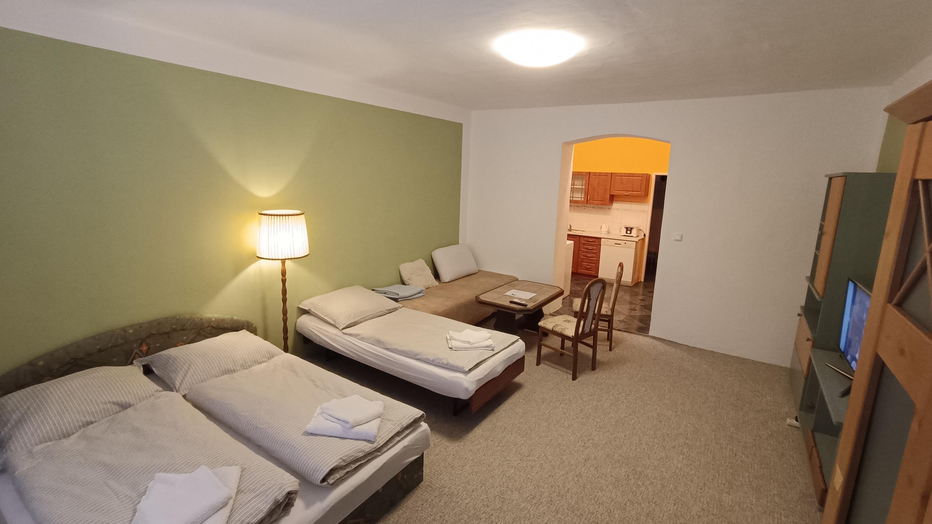 Ubytování Horní Slavkov - Hodinářství foto 6