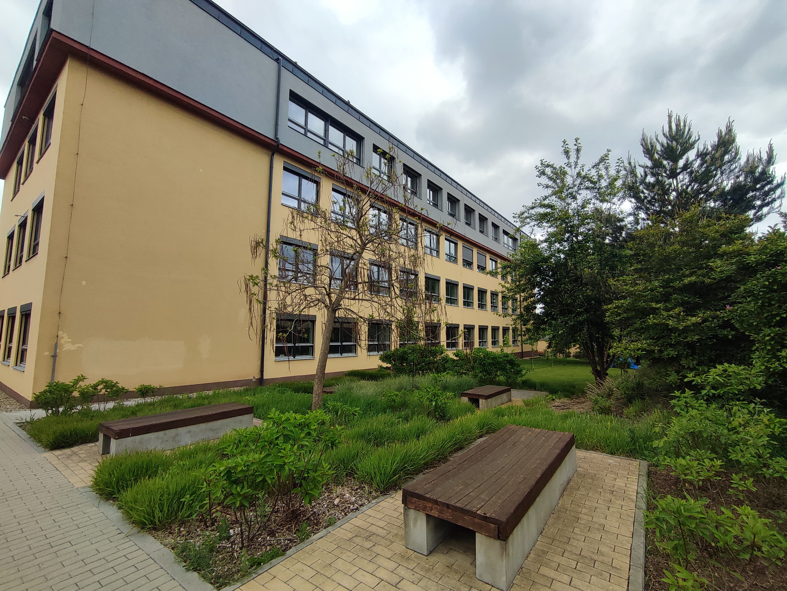 Gymnázium, Praha 4, Postupická foto 4