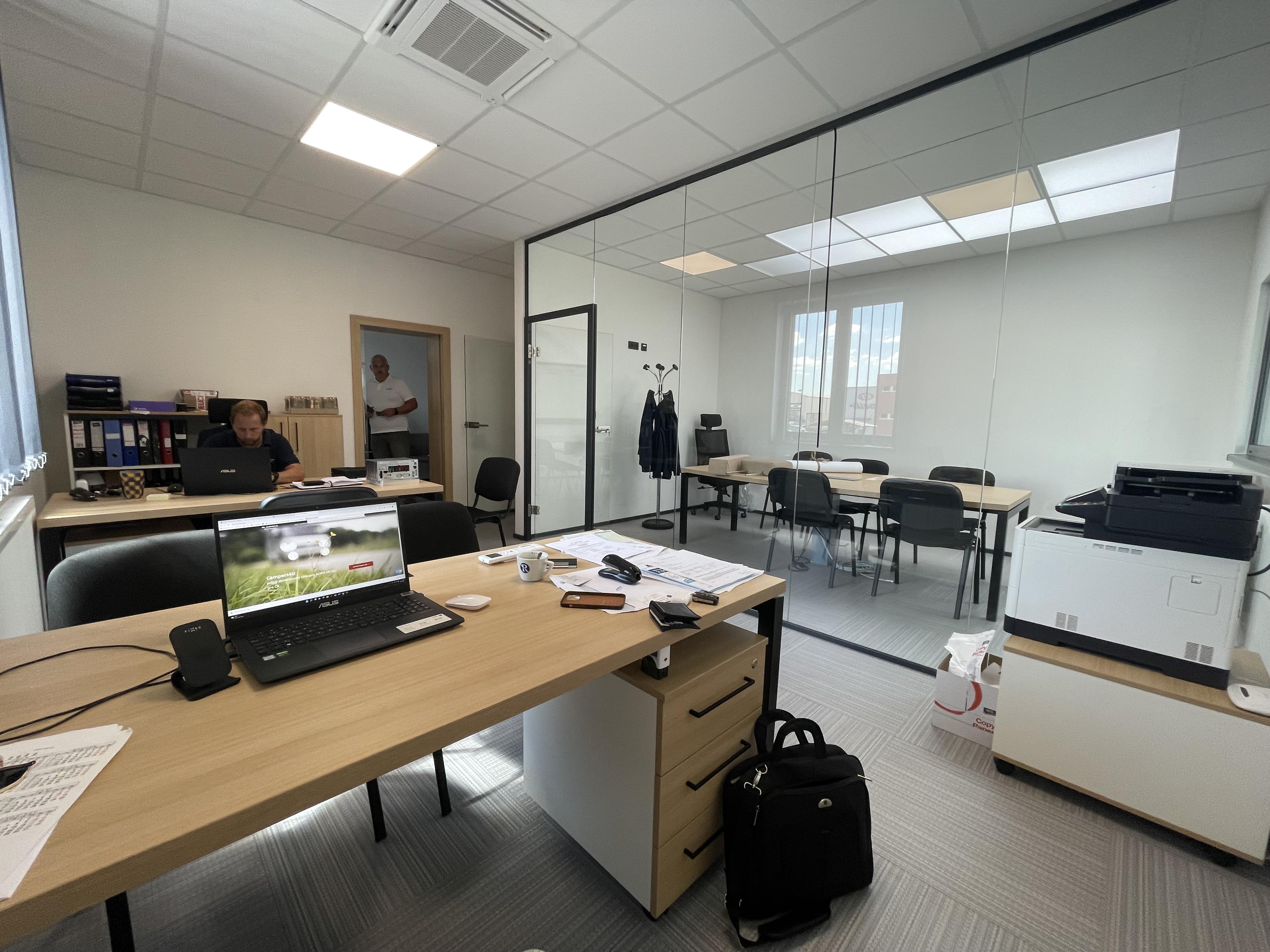 ADRIA karavany Olomouc - Campers4U foto 6