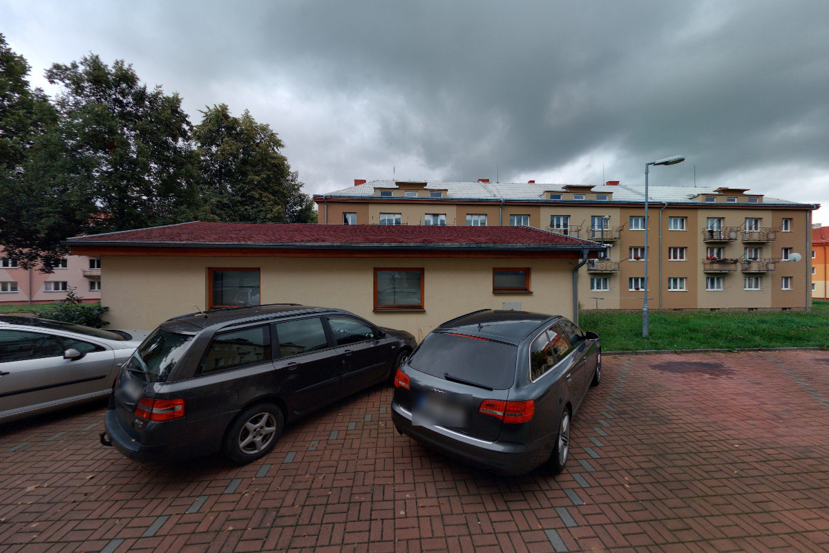 Potraviny - večerka Dlouhá foto 2