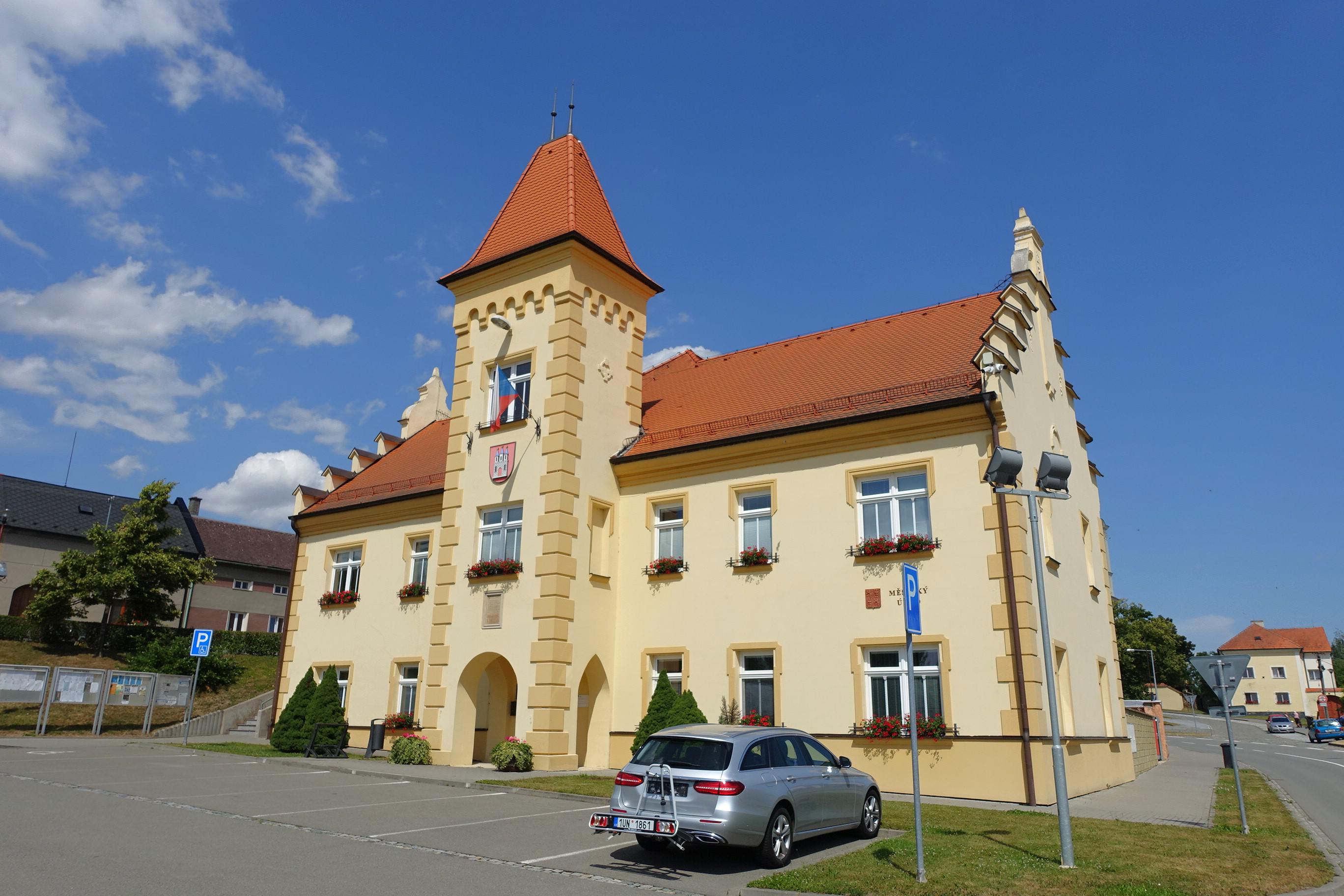 Kostelec na Hané - městský úřad foto 6