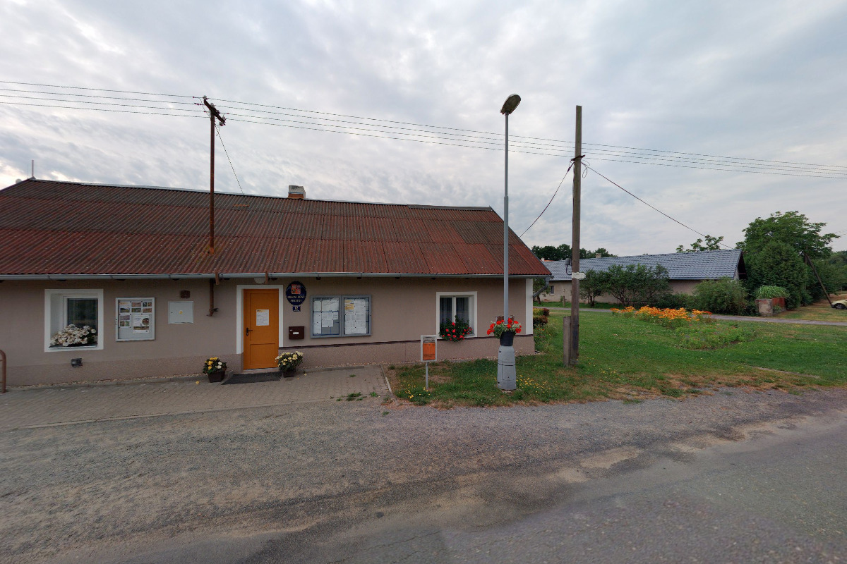 Obecní knihovna Neratov