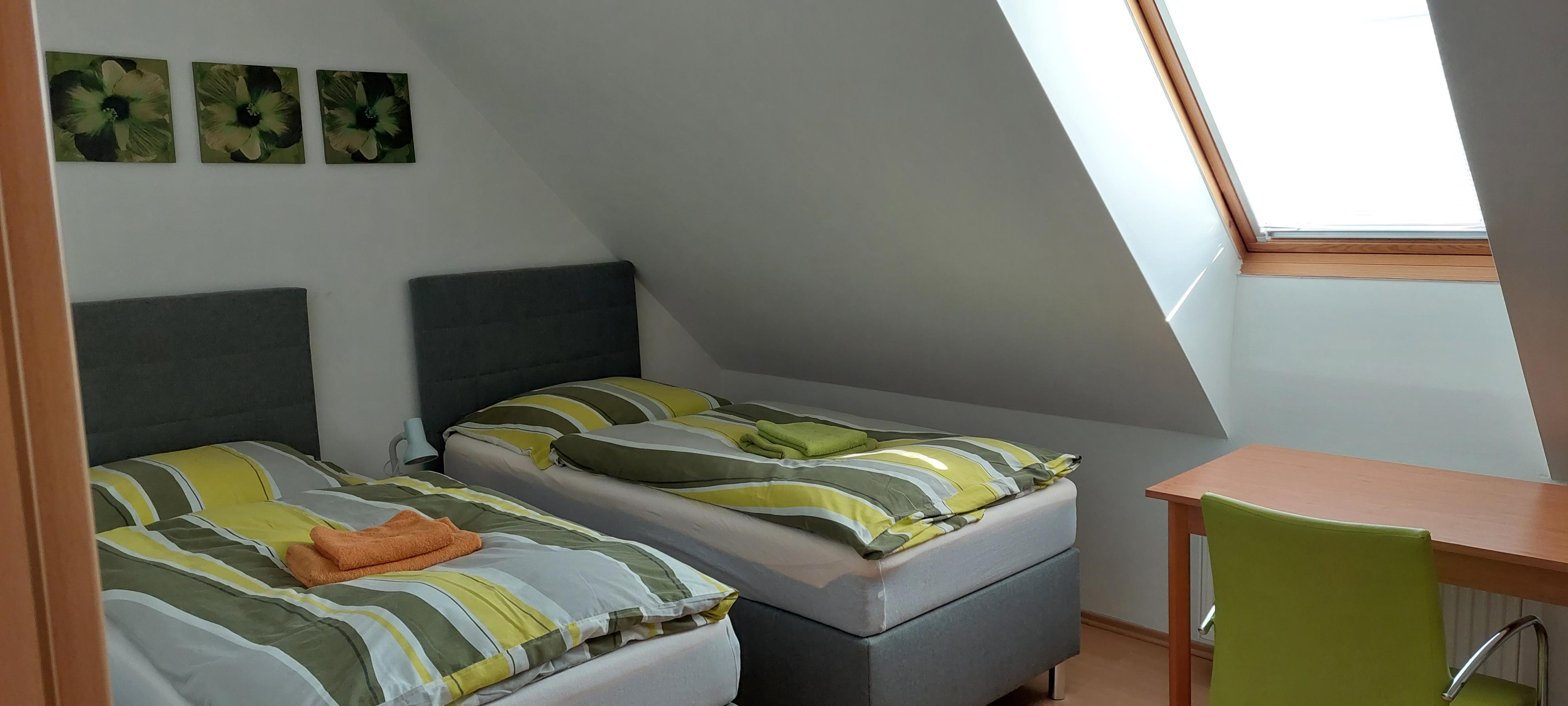 Ubytování Pražská třída 27 foto 2