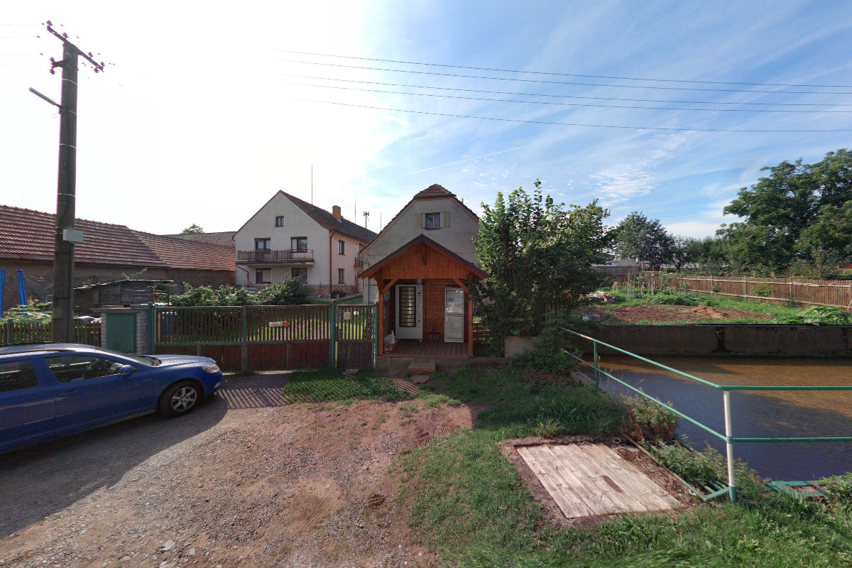 VAJÍČKOMAT LÍHA - spokojené kuře z Občova foto 3