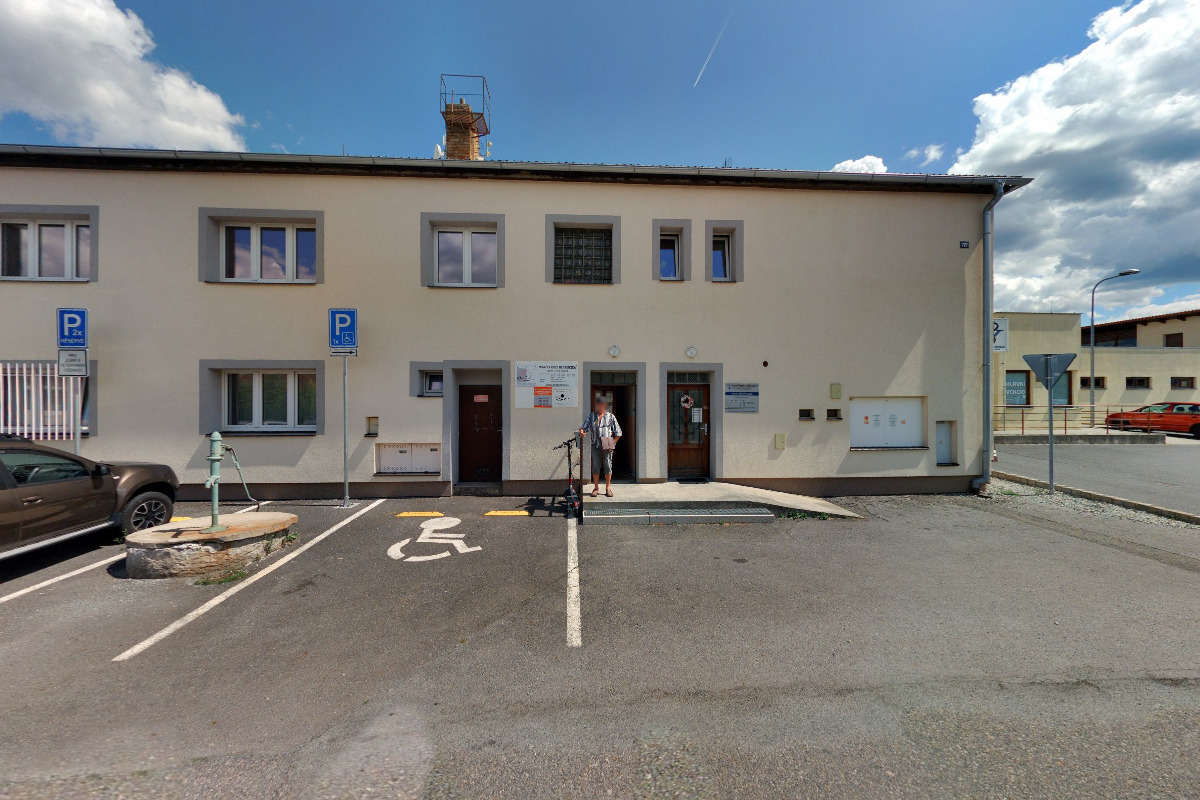 MVDr. Viktor Stošek