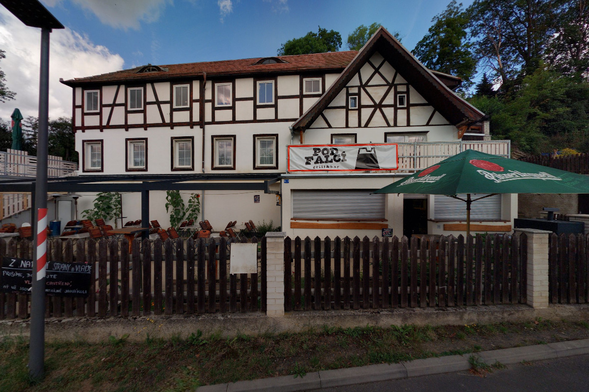 Grill & Bar Pod Falcí