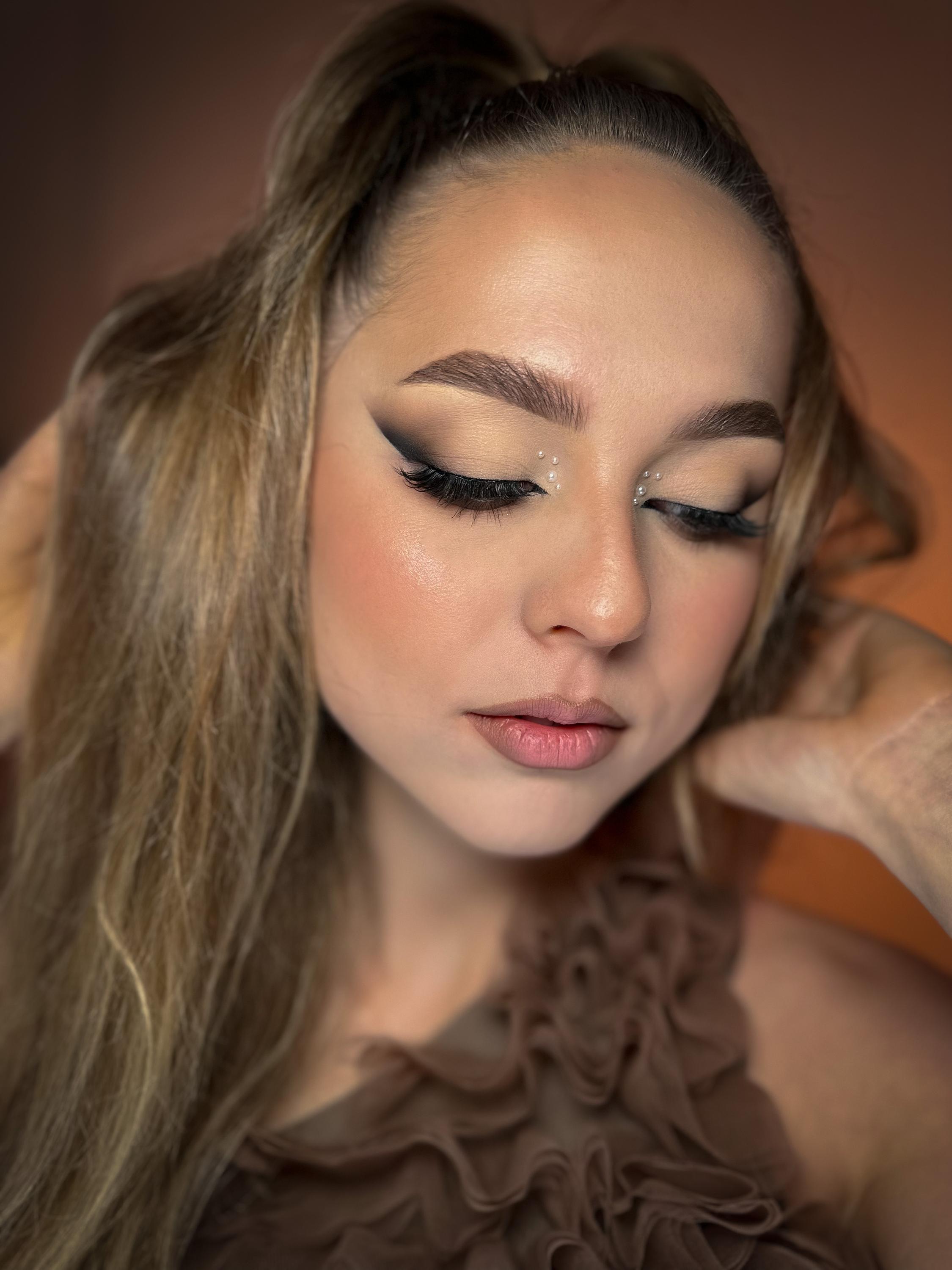Ivona Dluhošová - Vizážistka foto 4