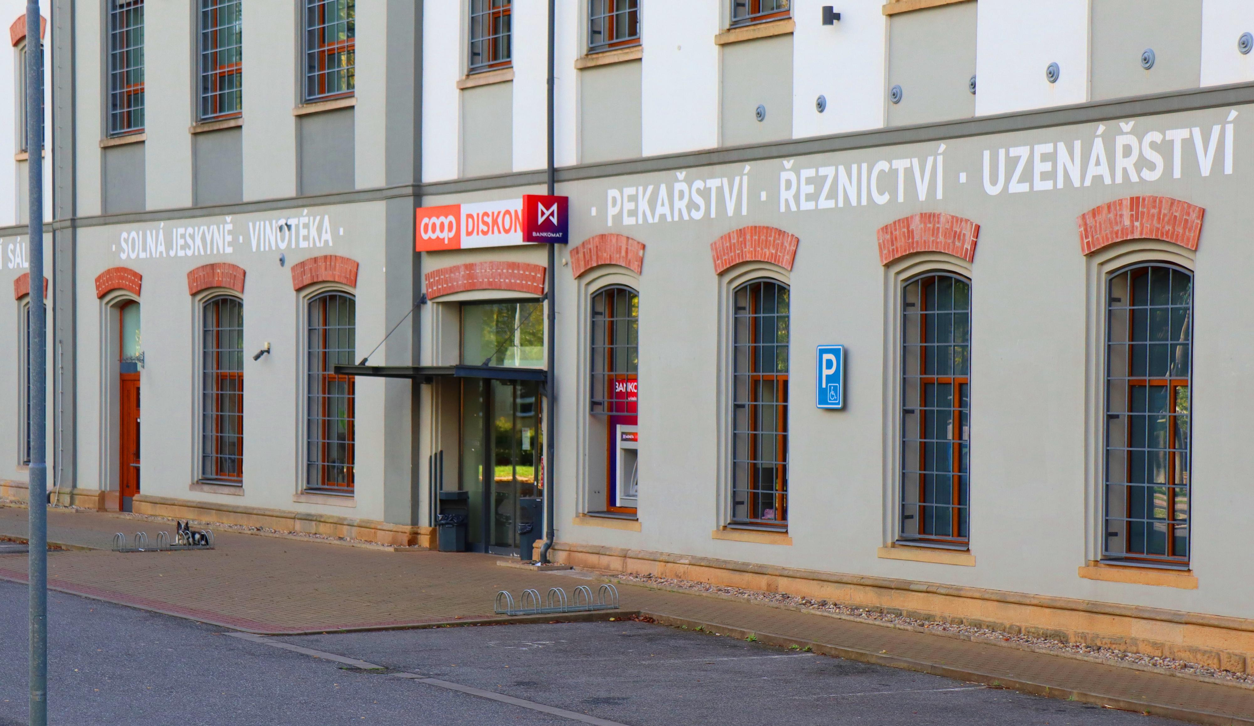 KONZUM, obchodní družstvo v Ústí nad Orlicí - COOP