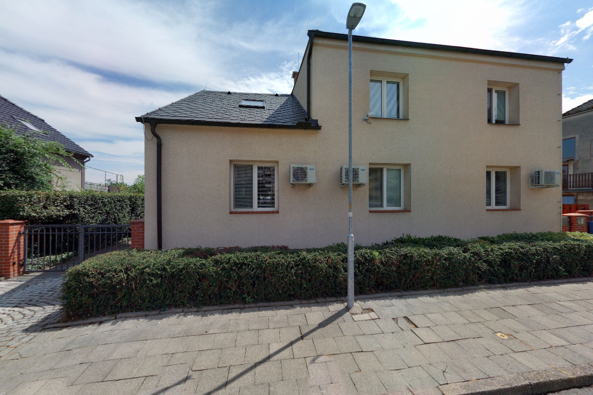 SPOLEČNÁ VIZE: BEZPEČNOST PRÁCE NA STAVENIŠTI