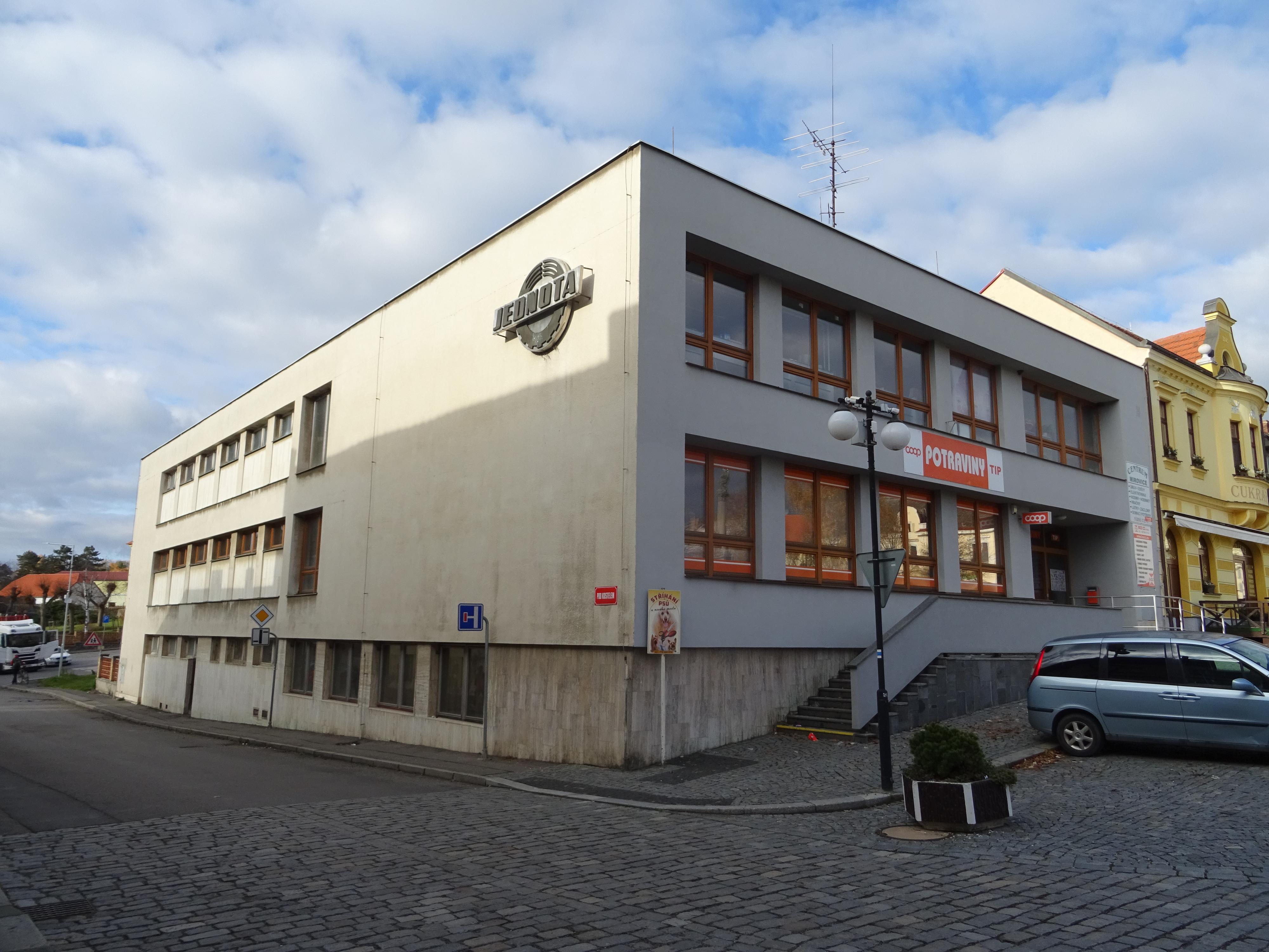 Supermarket Trefa foto 2