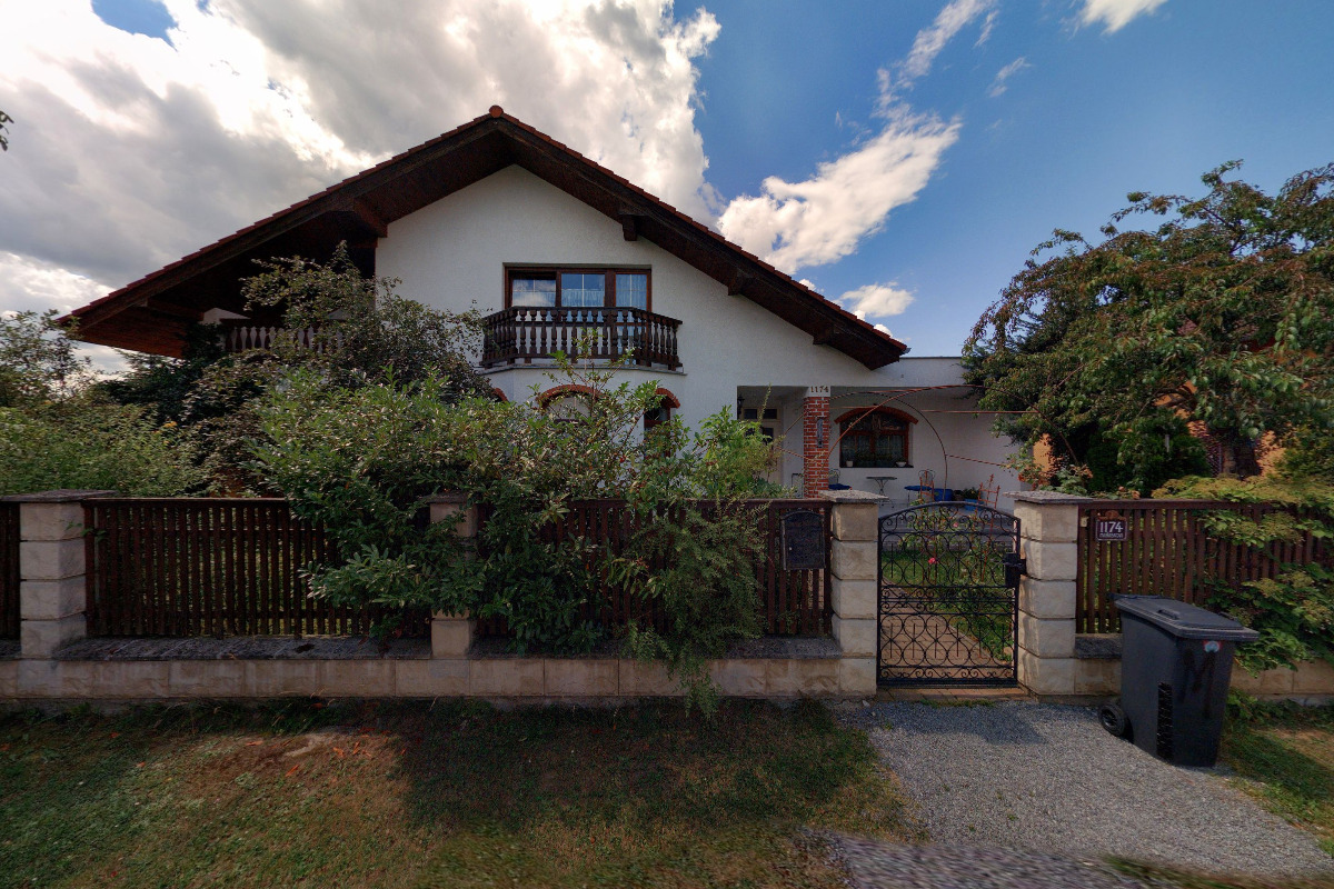 Petr Maňaska - Renovace dřevěných podlah