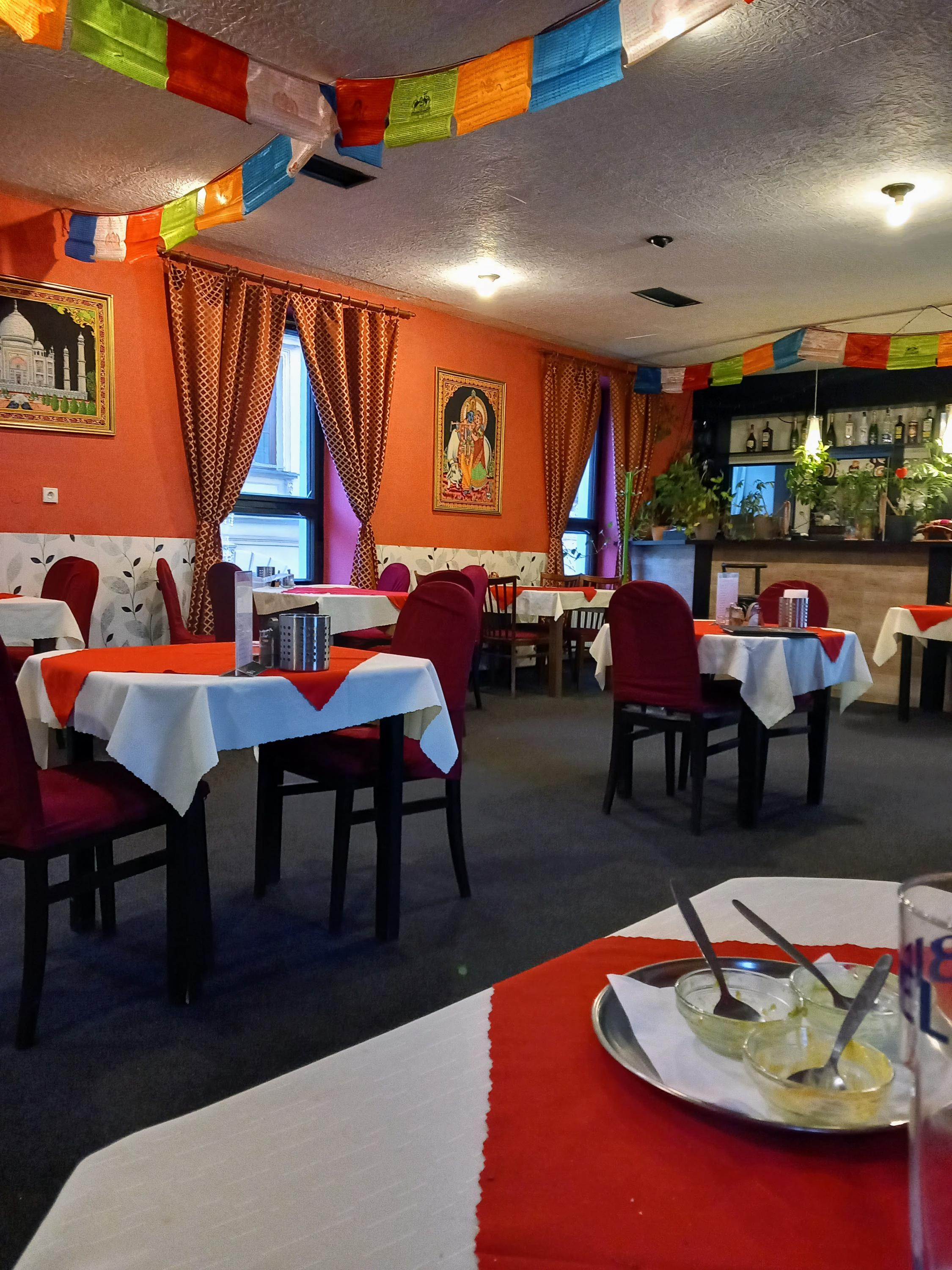 INDICKÁ A NEPÁLSKÁ RESTAURACE MAYALU foto 4