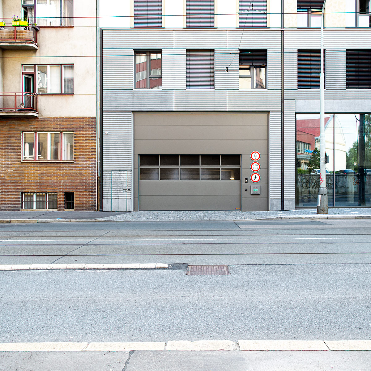 MR.PARKIT - Parking The Fizz foto 3