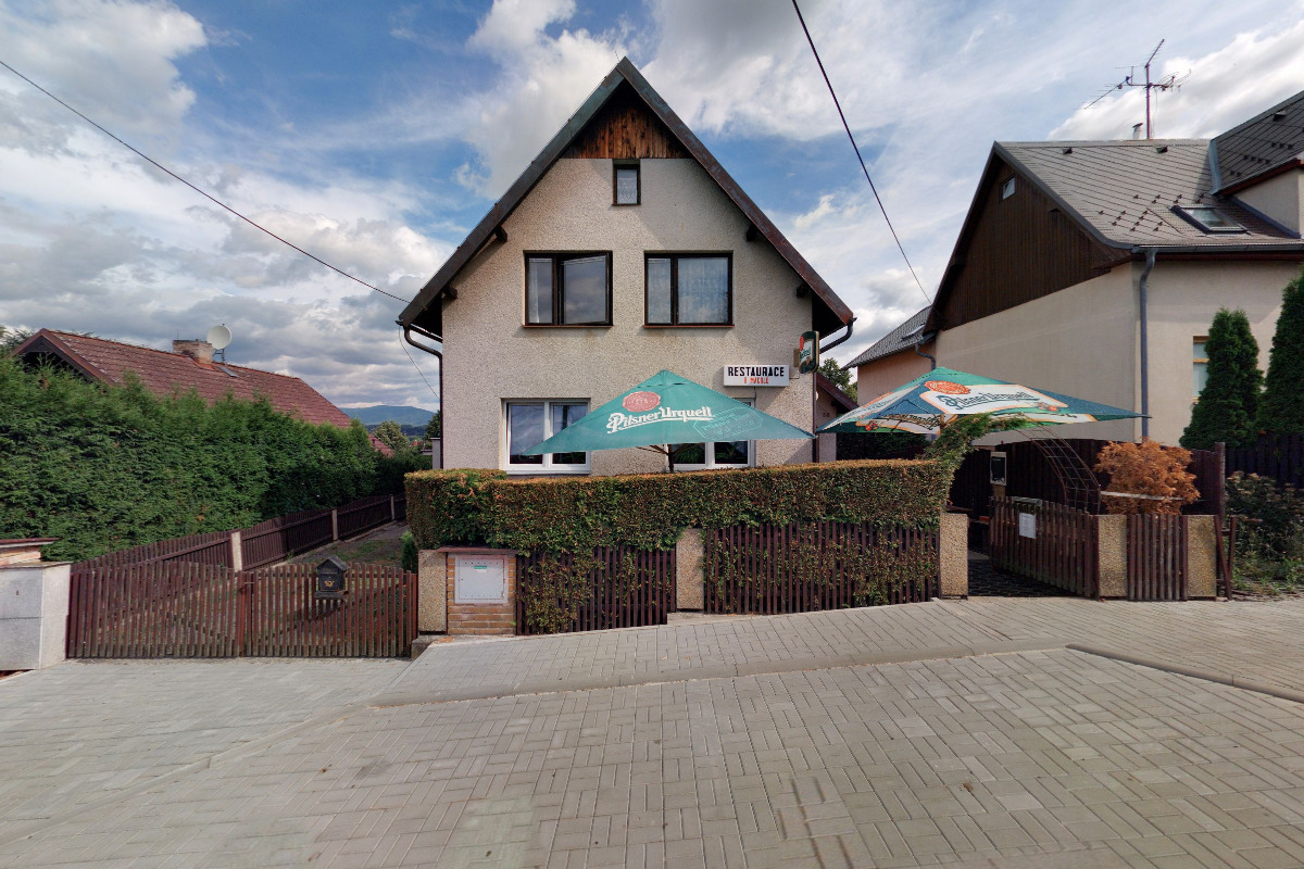 Restaurace U Macolů