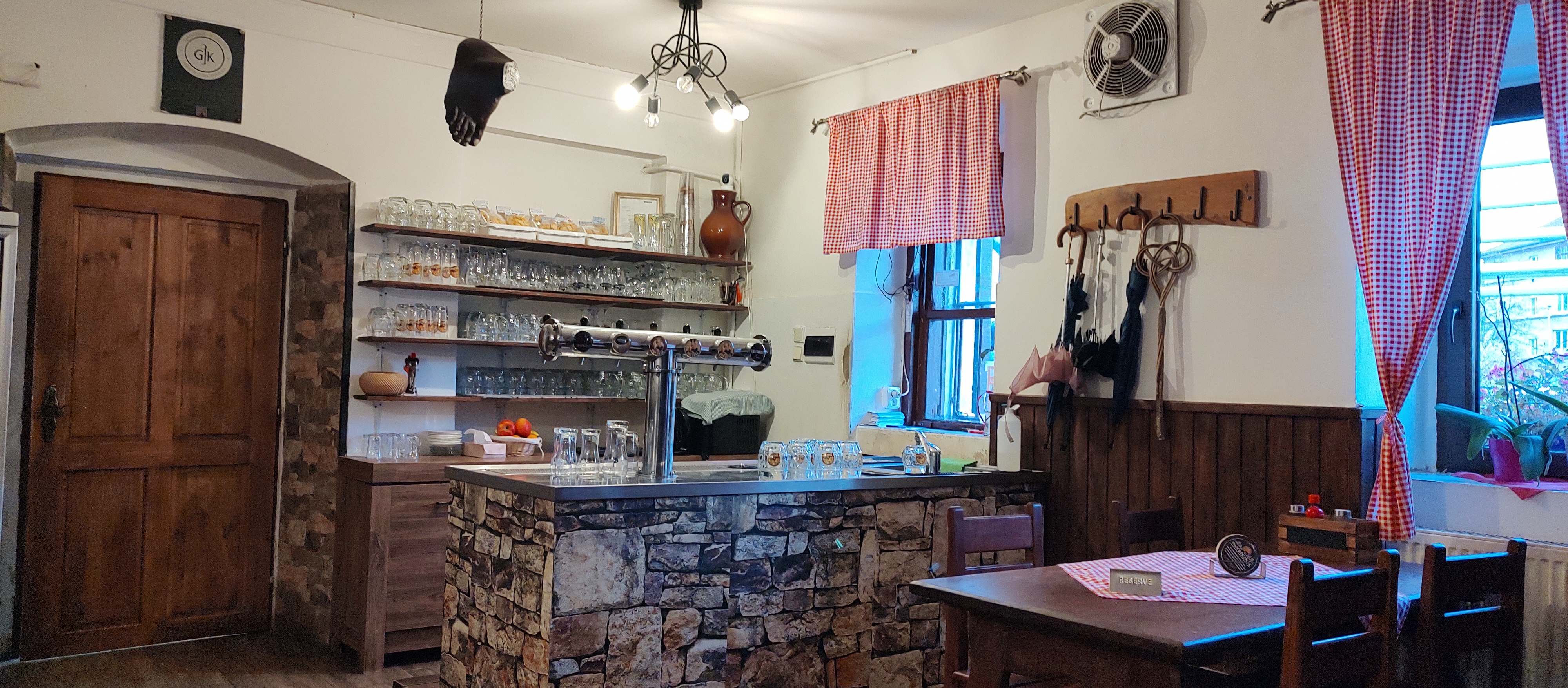 Pivnice U Hnáty foto 3