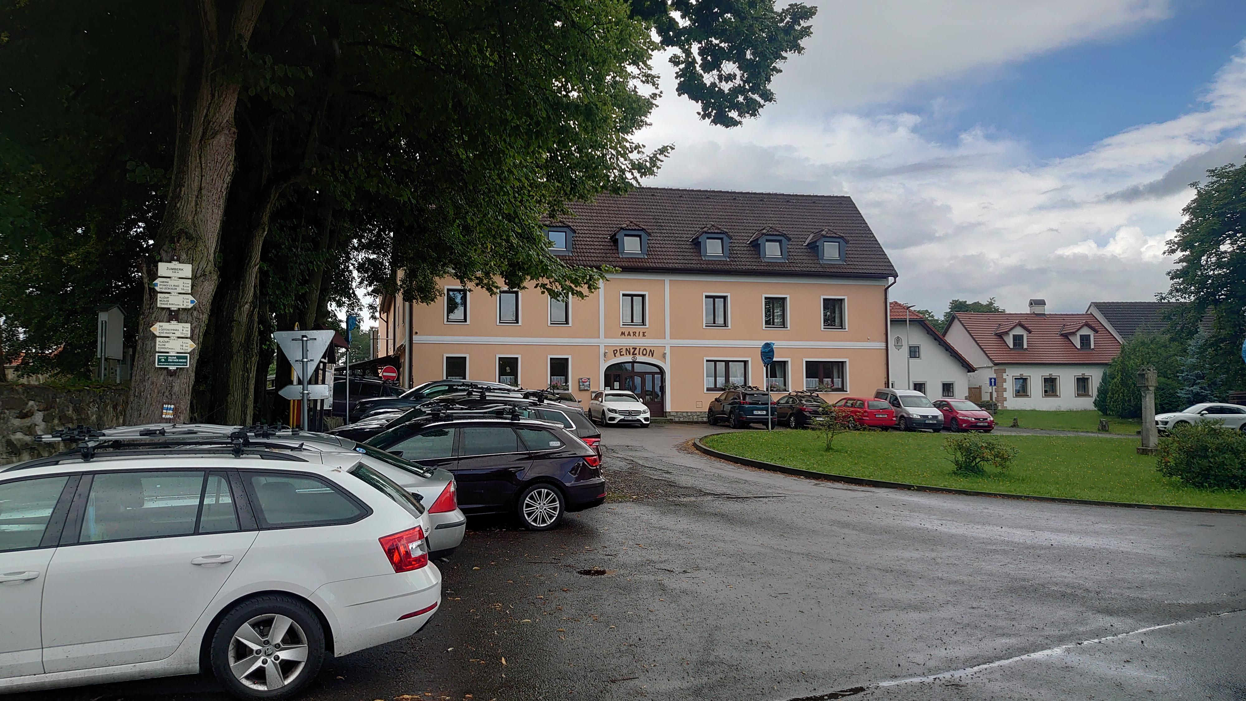 Penzion - Restaurace Žumberk foto 5