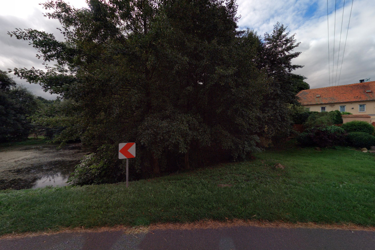 Tábořiště u rybníčku