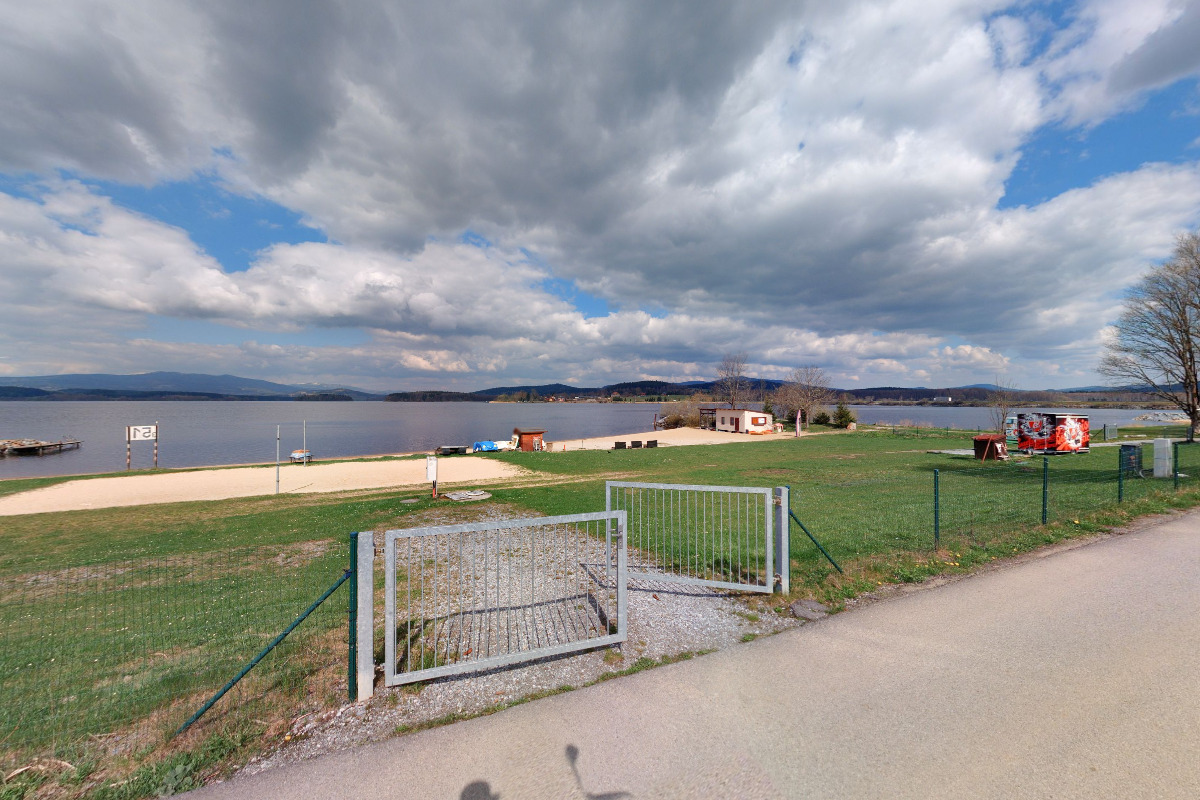 Půjčovna lodiček Lipno - Černá v Pošumaví foto 5