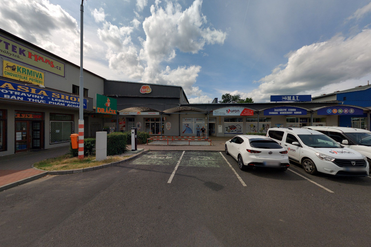 Dobíjecí stanice E.ON Drive