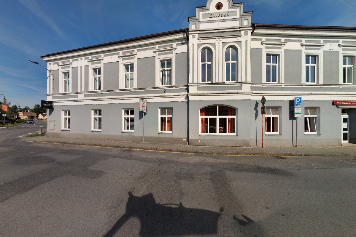 Nikol Jurčová Hair Barber Beauty