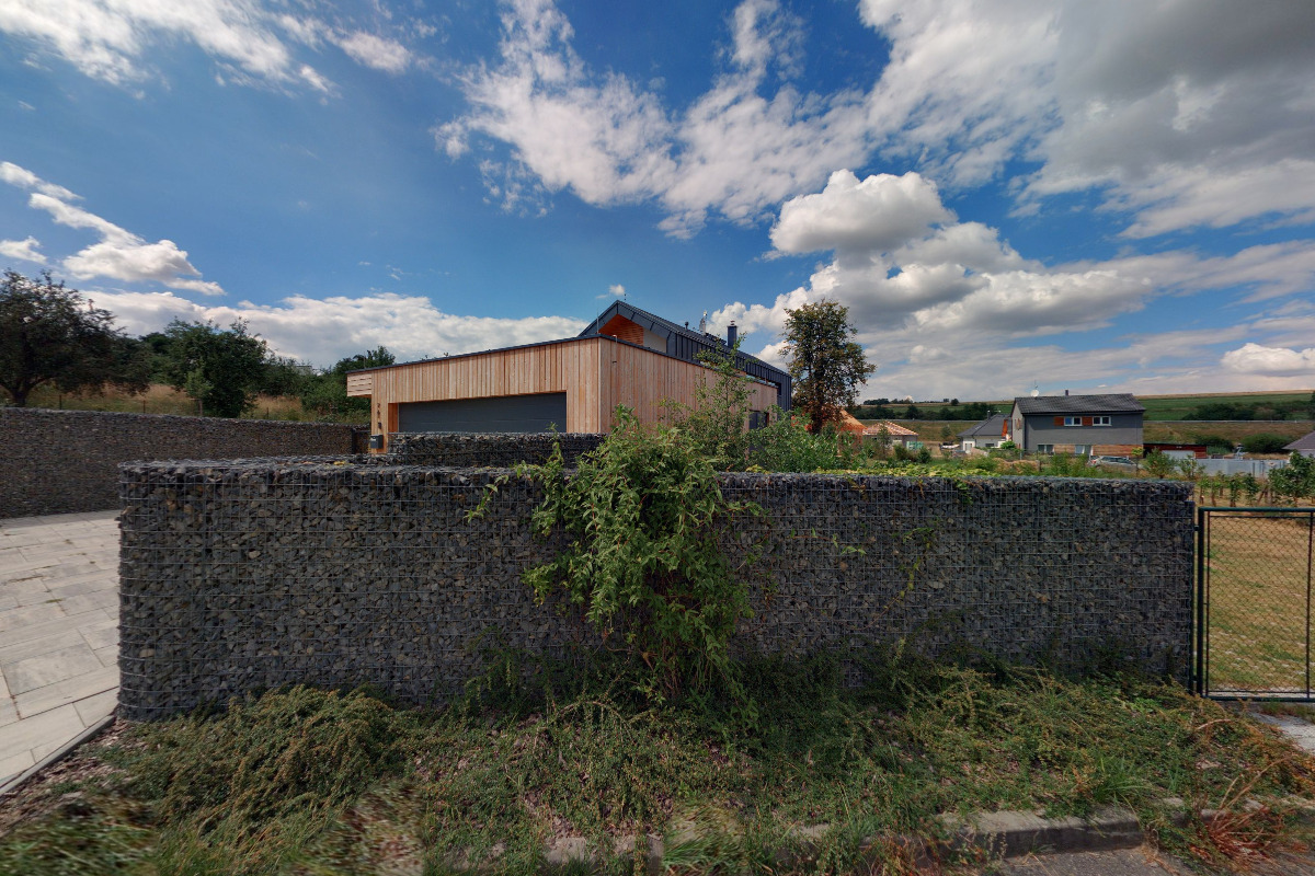 Překlady, tlumočení - Lenka Maixnerová