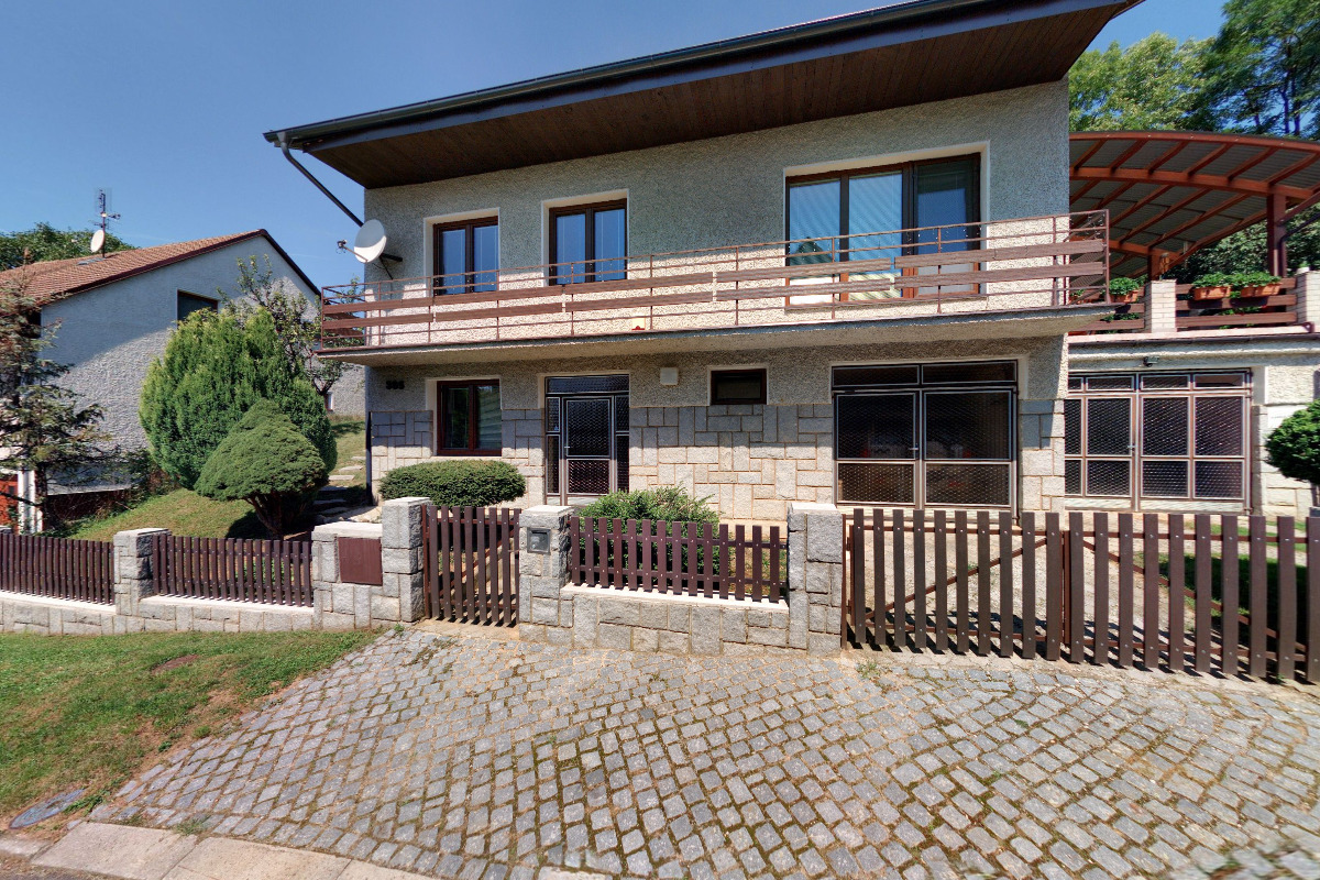 Soňa Olšanská - čištění vozidel