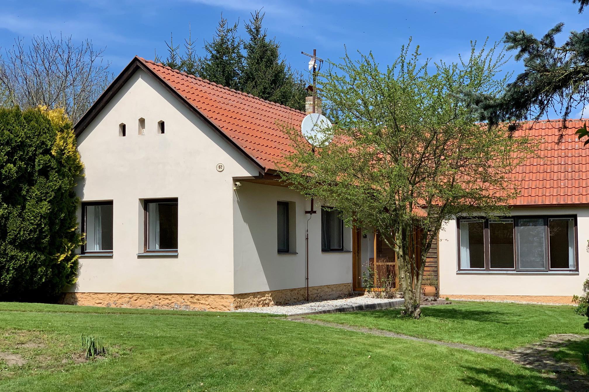 Airbnb TŘEBOŇ - Chalupa Lužnice