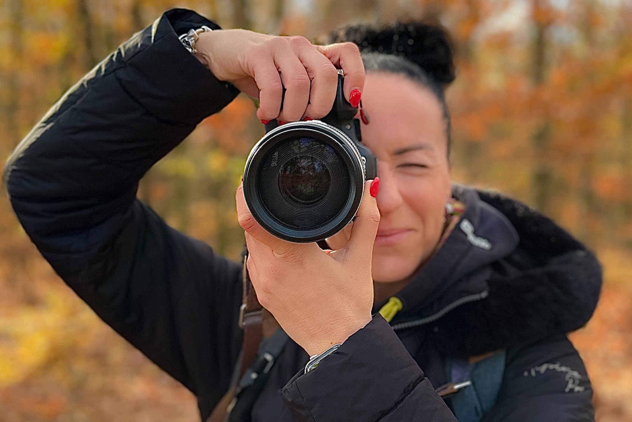 Markéta za foťákem