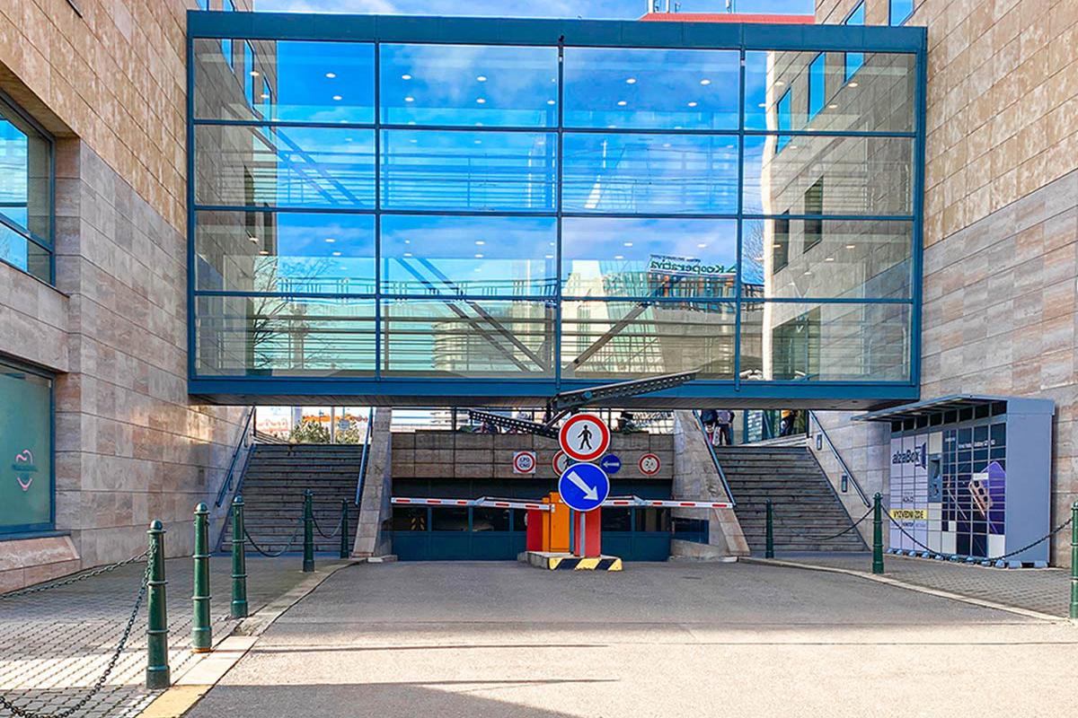 MR.PARKIT - Parking IBC Pobřežní