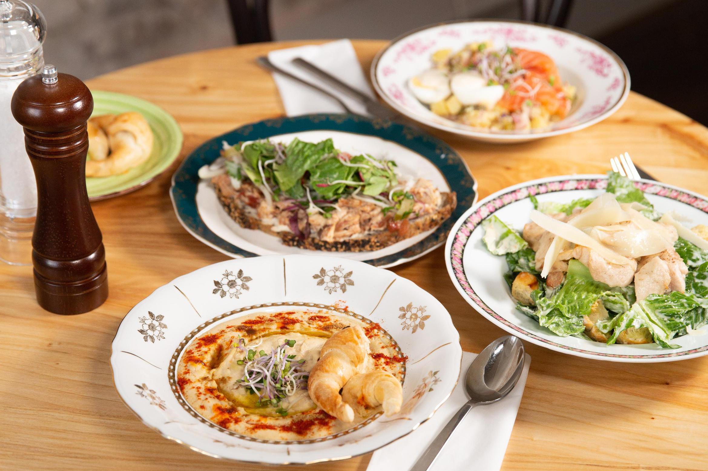 SEMINÁŘ Cafe Bistro Bar foto 1