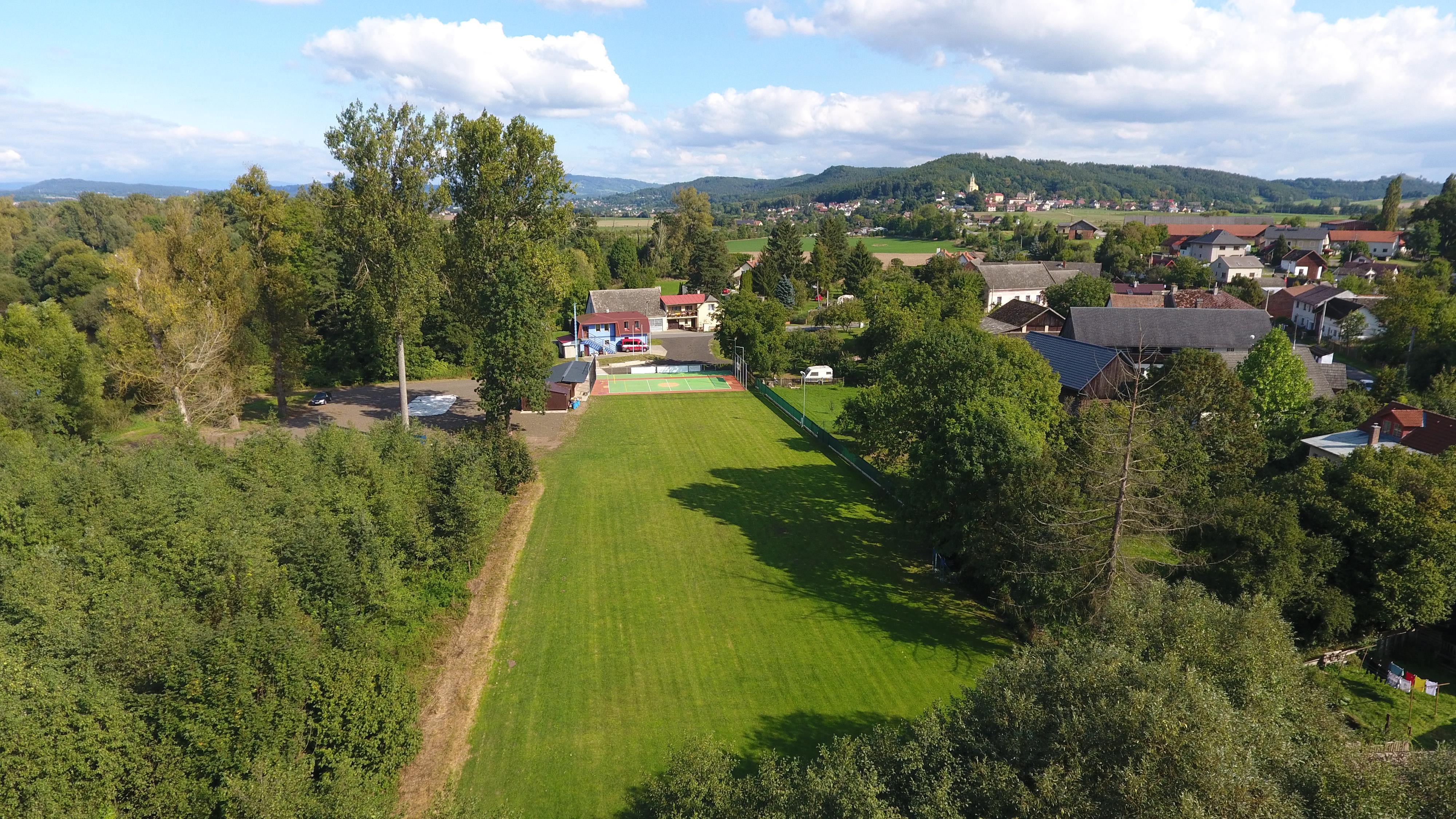 SDH PLOUKONICE foto 2