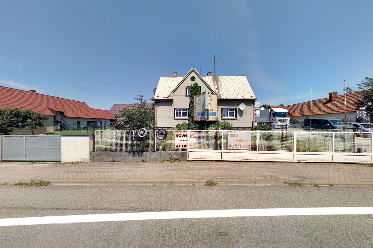 Arnošt Zemen - Prodej pneumatik foto 1