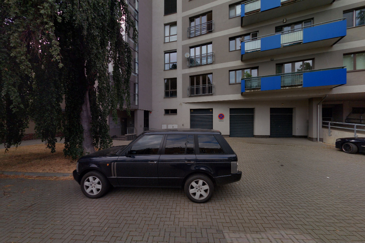 Mgr. et Mgr. Lenka Mrázková, advokátní kancelář