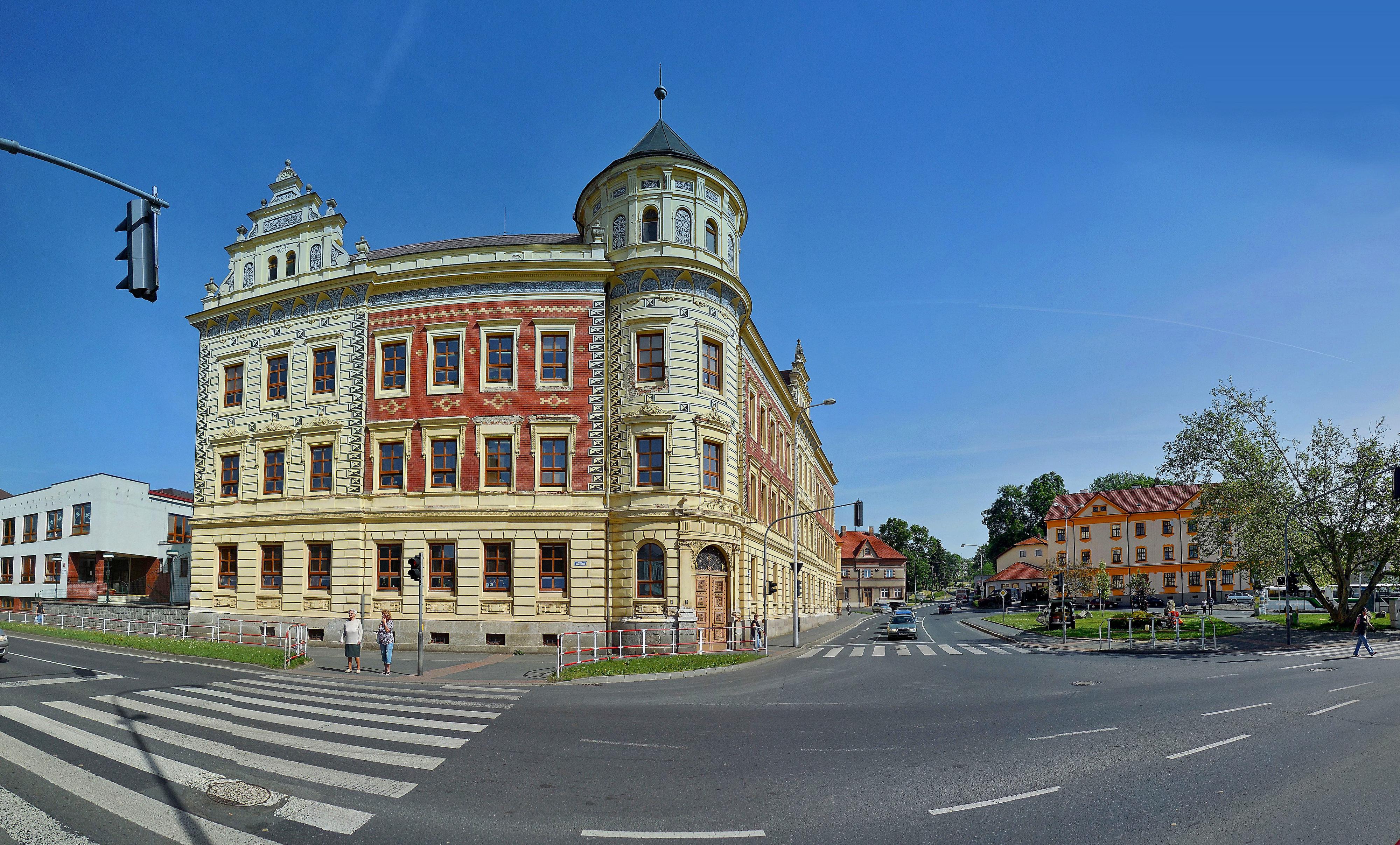 ZŠ Domažlice, Komenského foto 4