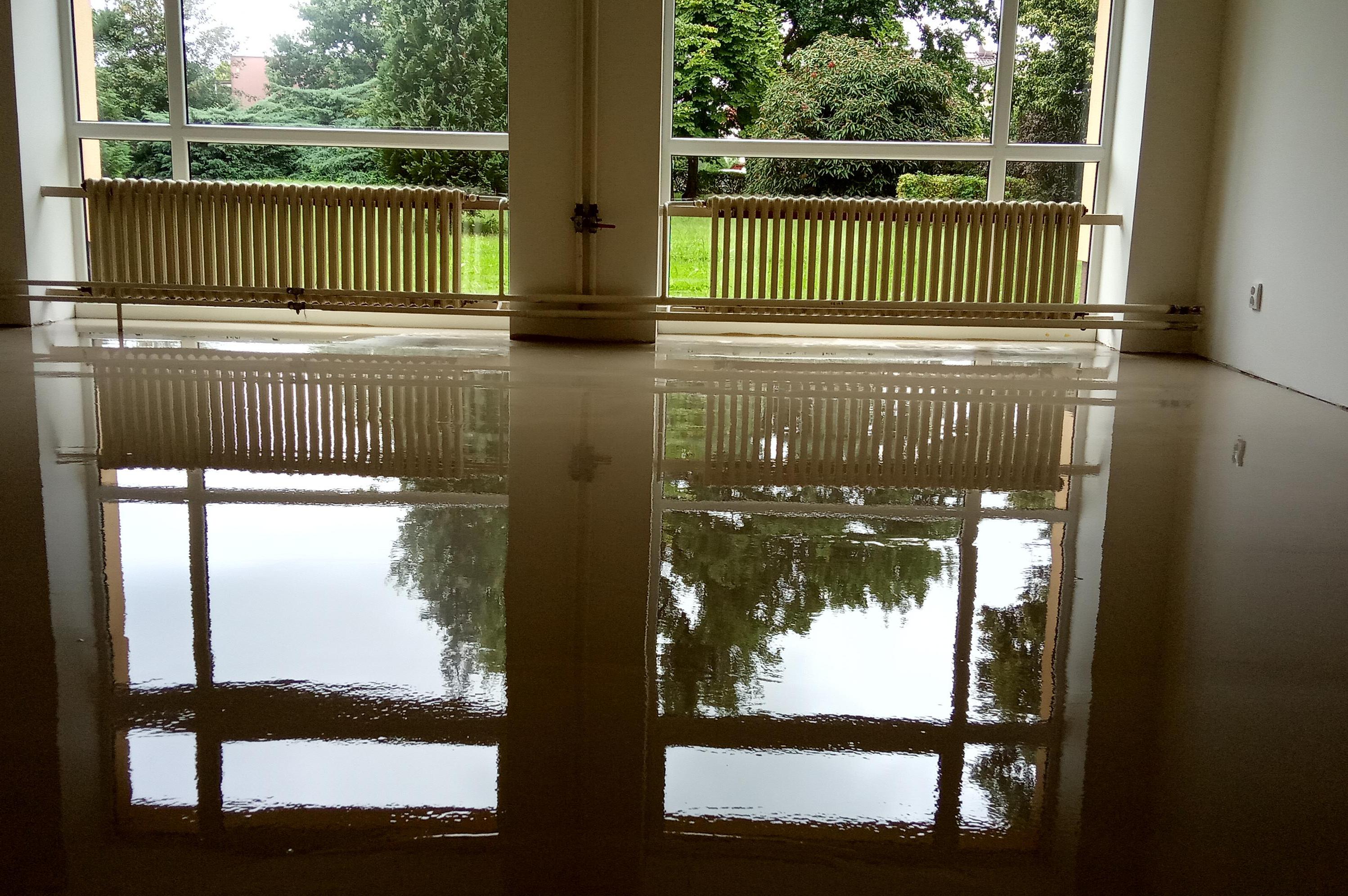 M - PODLAHY Michal Romančík