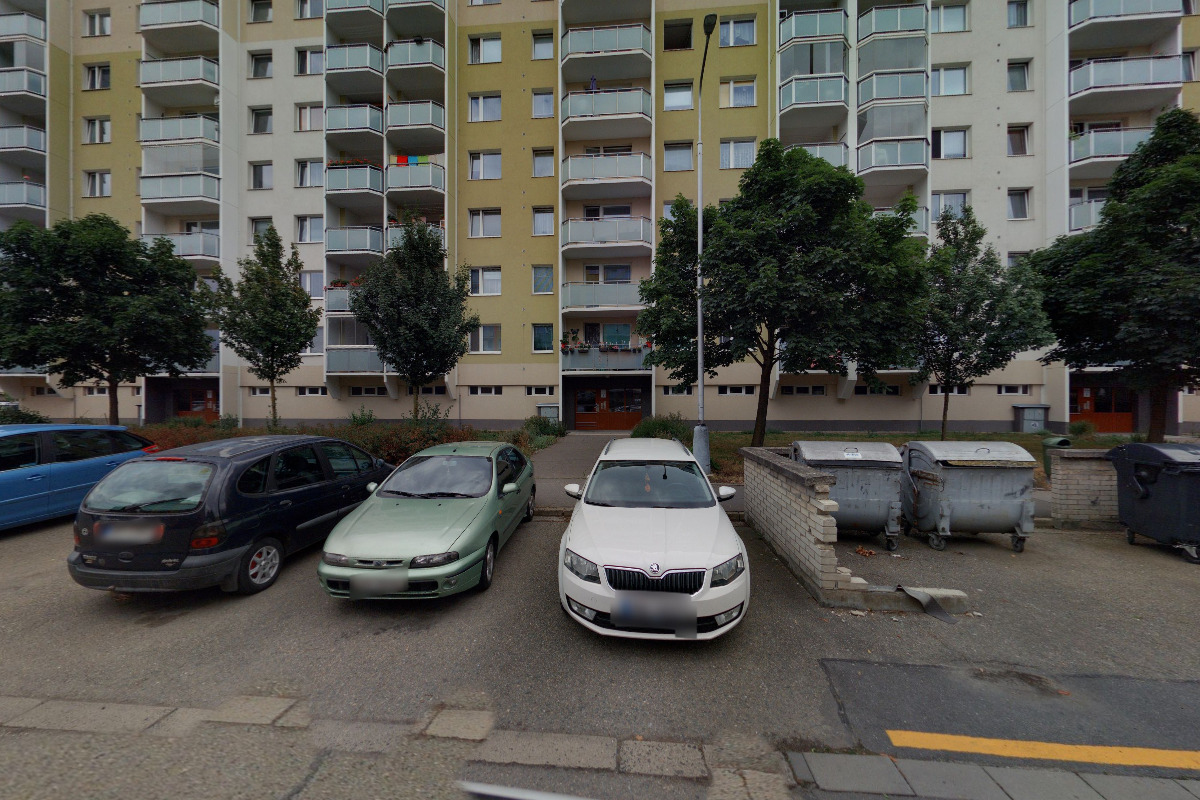 Společenství vlastníků Belgická 1-3-5 foto 2